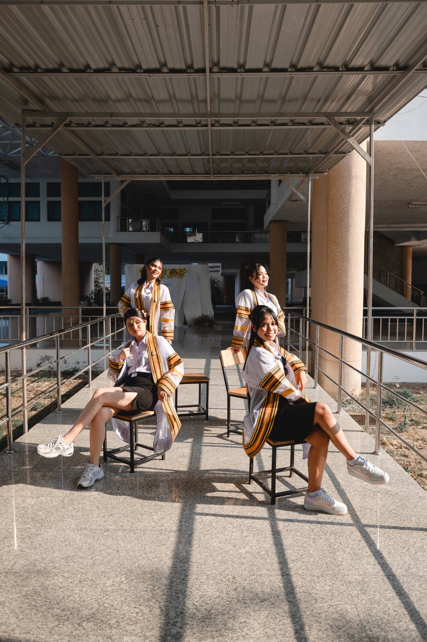 ผลงานรับปริญญา มหาวิทยาลัยเทคโนโลยีราชมงคลล้านนา โดย Feelings Studio ภาพที่ 9
