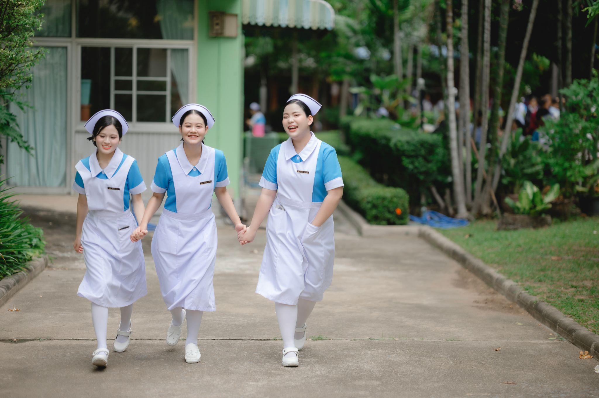 ผลงานรับปริญญา โดย Feelings Studio ภาพที่ 12