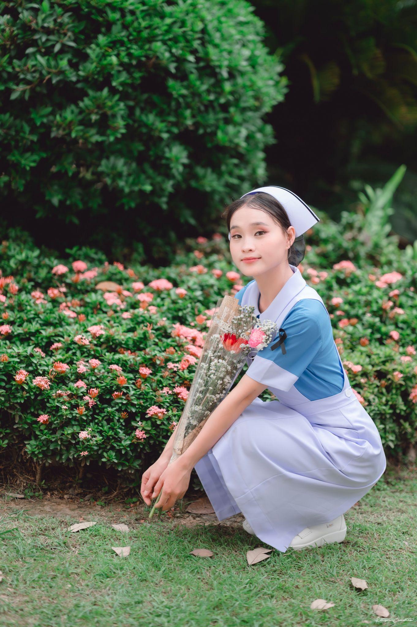 ผลงานรับปริญญา โดย Feelings Studio ภาพที่ 2