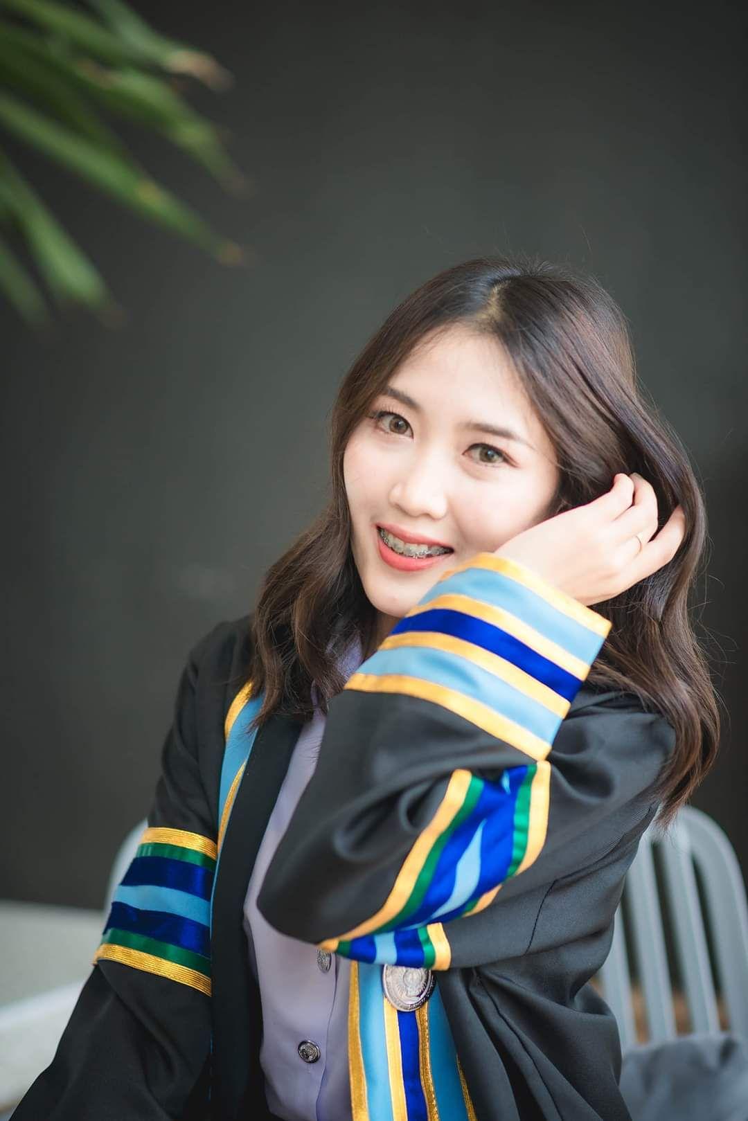 ผลงานรับปริญญา มหาวิทยาลัยราชภัฏพิบูลสงคราม โดย Feelings Studio ภาพที่ 17