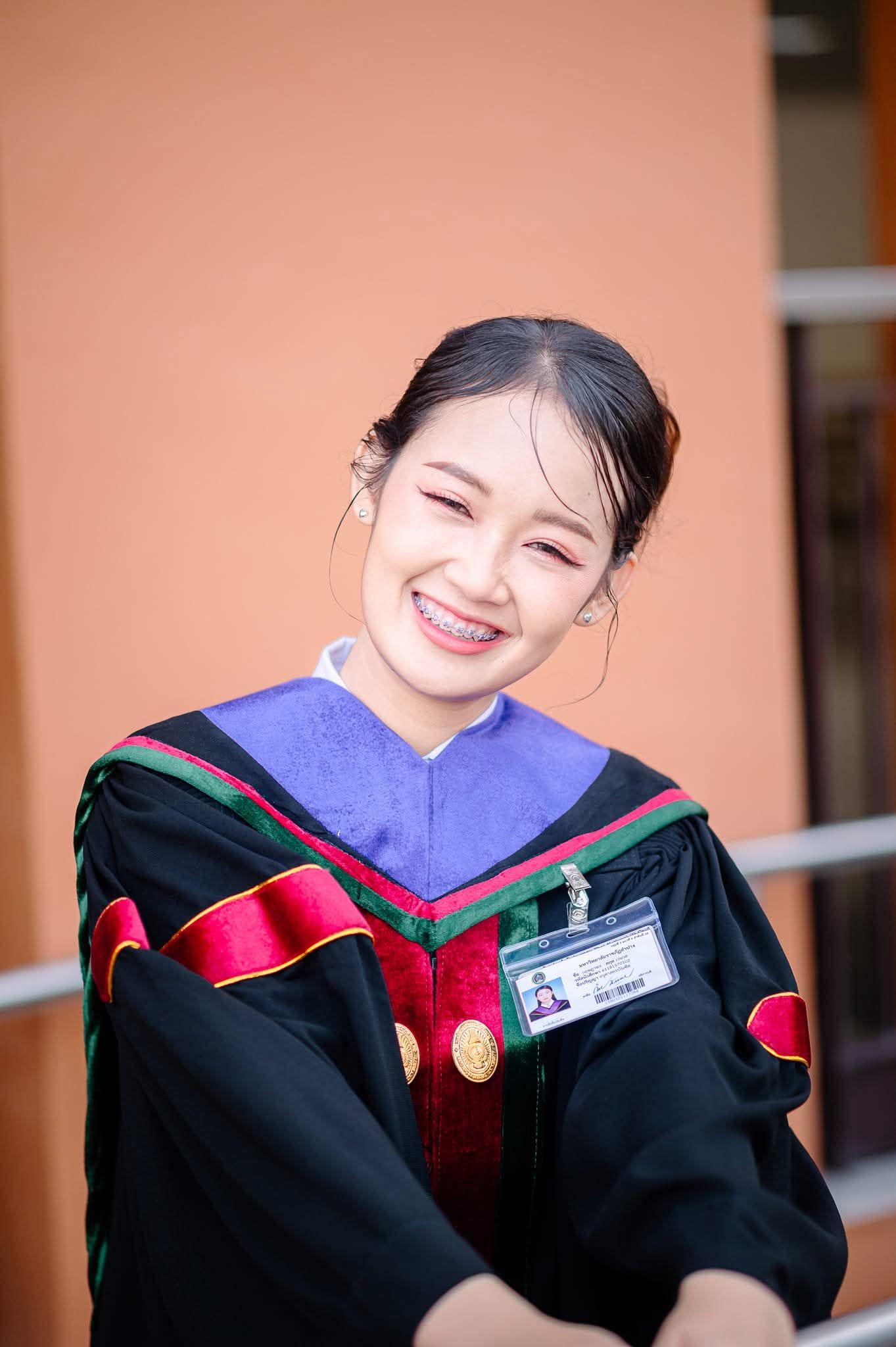 ผลงานรับปริญญา มหาวิทยาลัยราชภัฏลำปาง โดย Feelings Studio ภาพที่ 11
