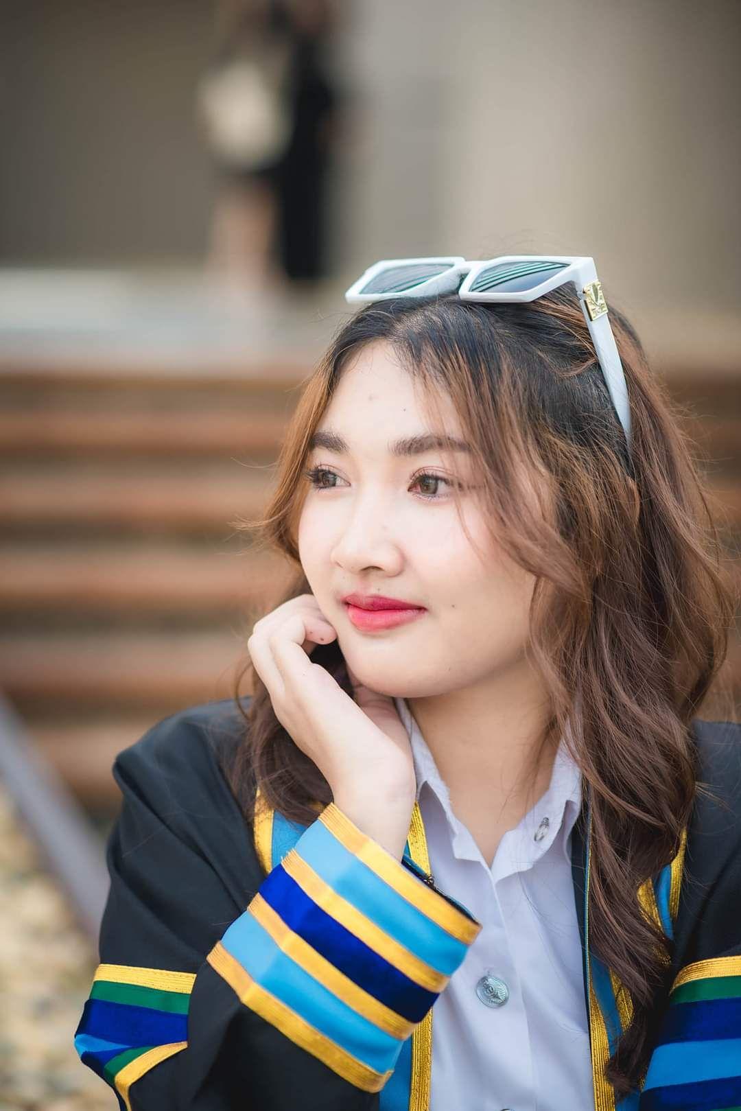 ผลงานรับปริญญา มหาวิทยาลัยราชภัฏพิบูลสงคราม โดย Feelings Studio ภาพที่ 16
