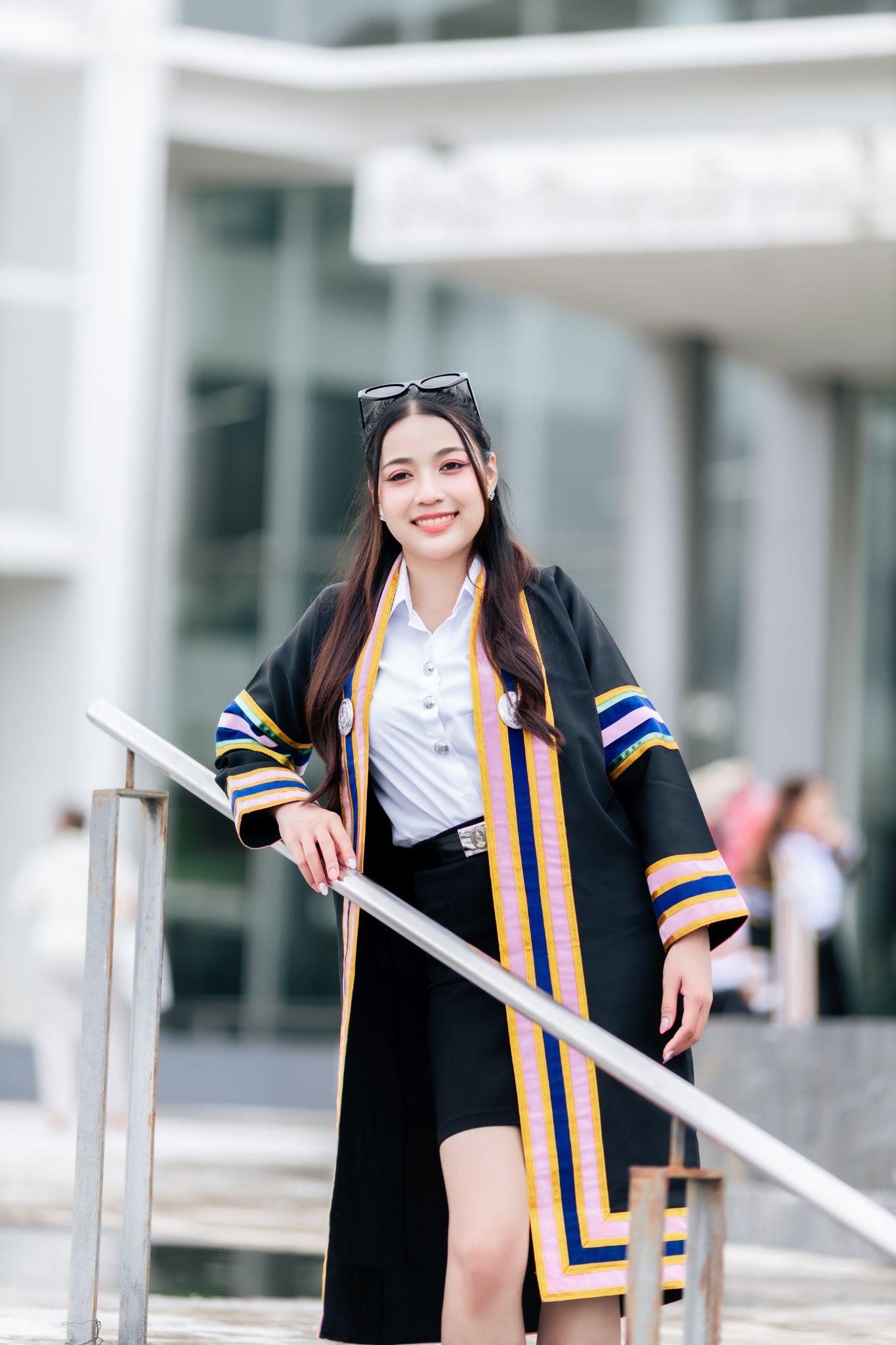 ผลงานรับปริญญา มหาวิทยาลัยราชภัฏพิบูลสงคราม โดย Khasan Photography ภาพที่ 9