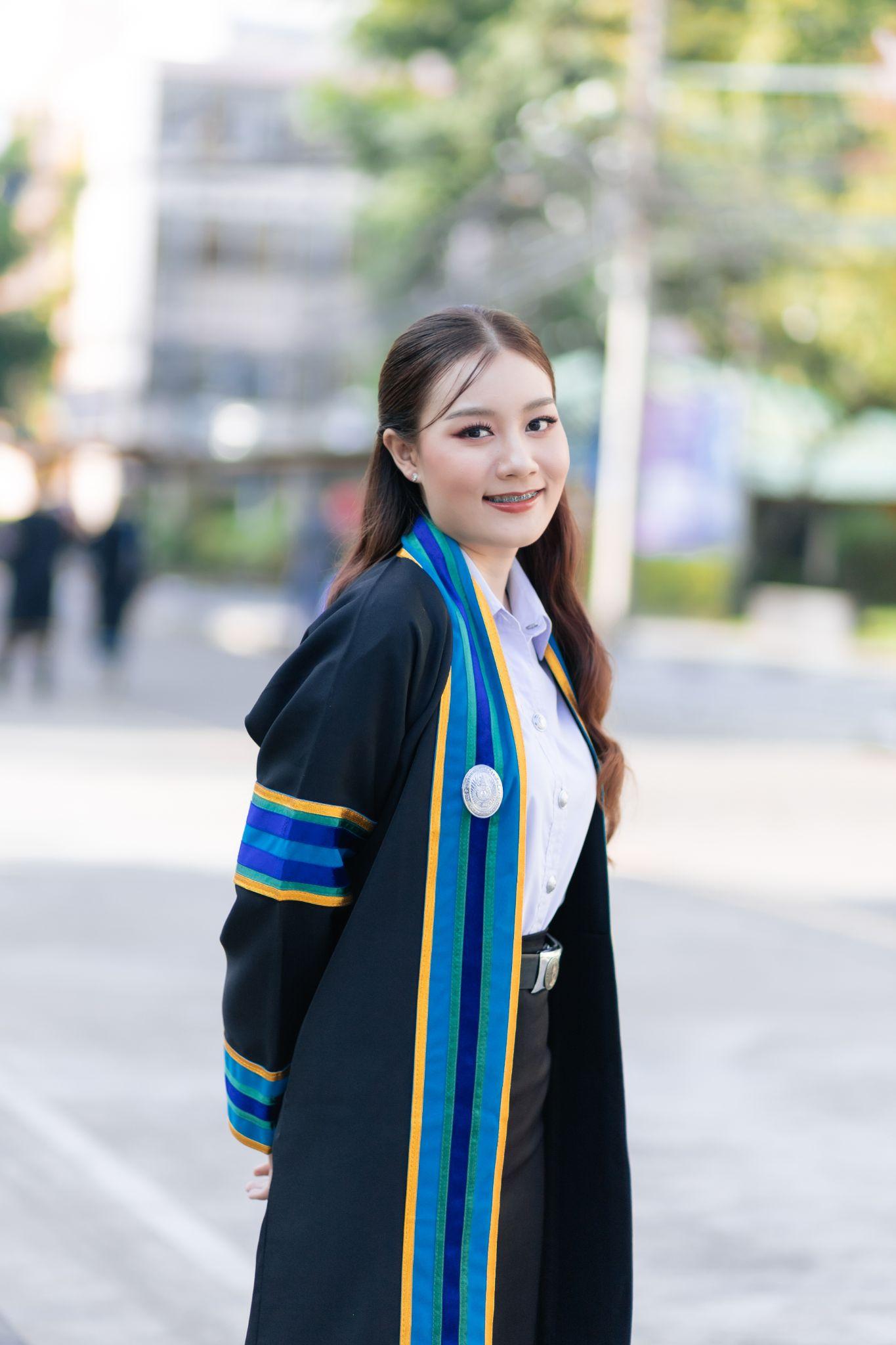 ผลงานรับปริญญา มหาวิทยาลัยราชภัฏอุตรดิตถ์ โดย Khasan Photography ภาพที่ 17
