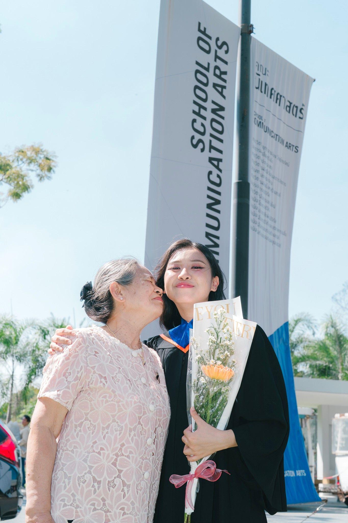 ผลงานรับปริญญา มหาวิทยาลัยกรุงเทพ โดย Nuremekdiary ภาพที่ 19