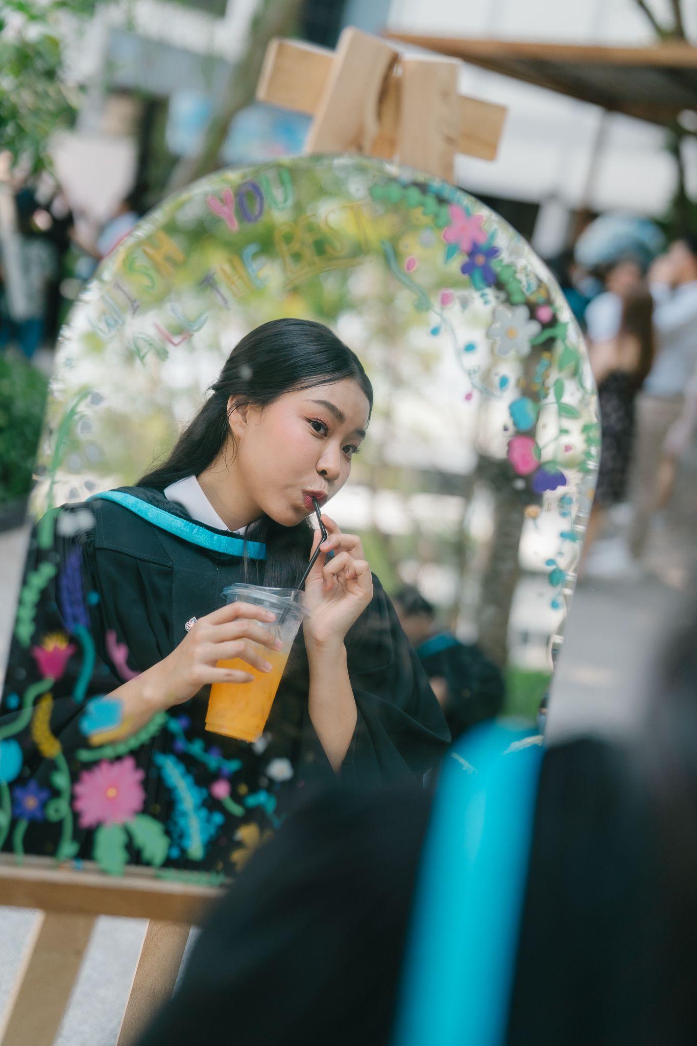 ผลงานรับปริญญา มหาวิทยาลัยศิลปากร โดย Nuremekdiary ภาพที่ 6