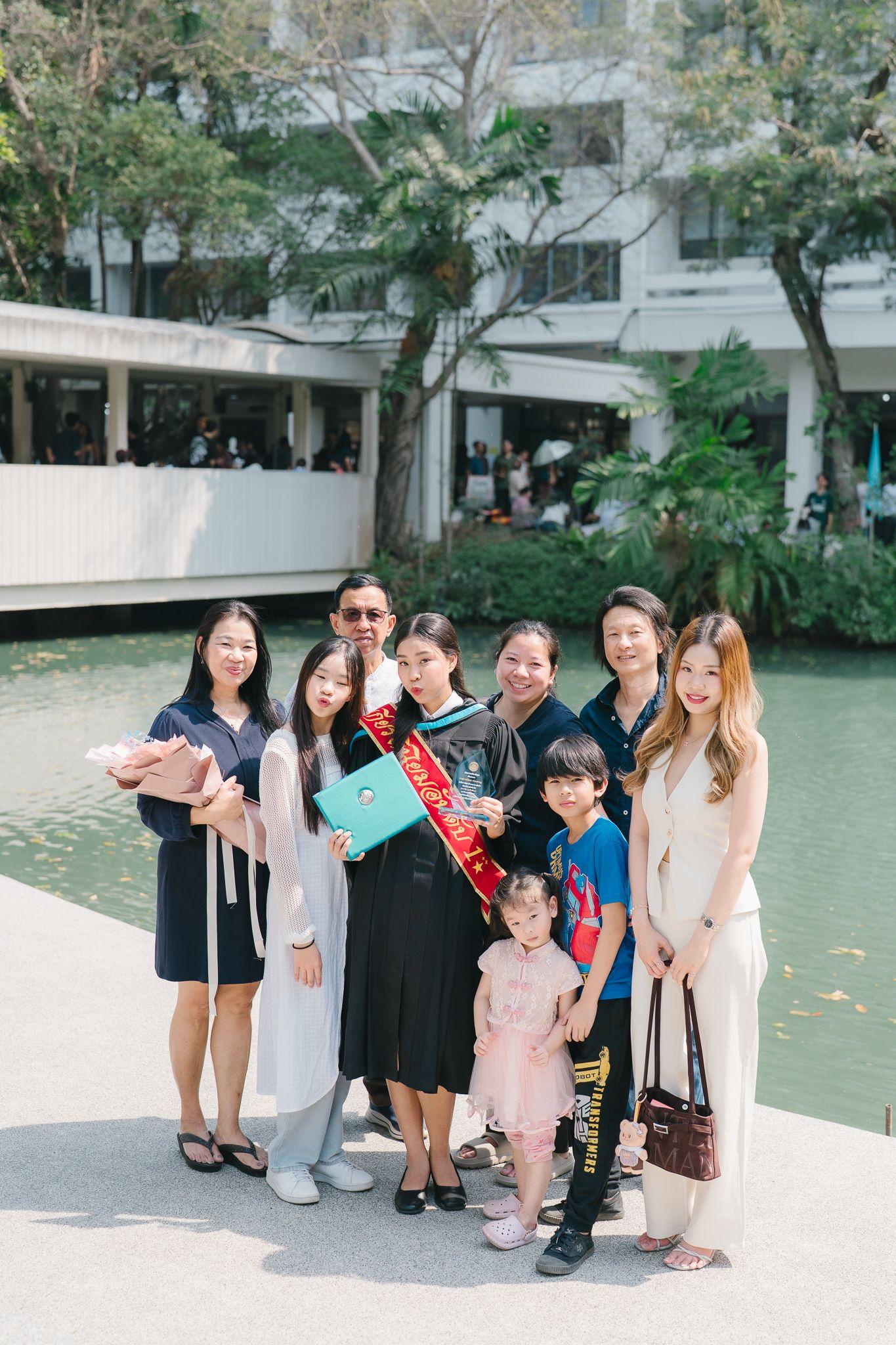 ผลงานรับปริญญา มหาวิทยาลัยศิลปากร โดย Nuremekdiary ภาพที่ 10