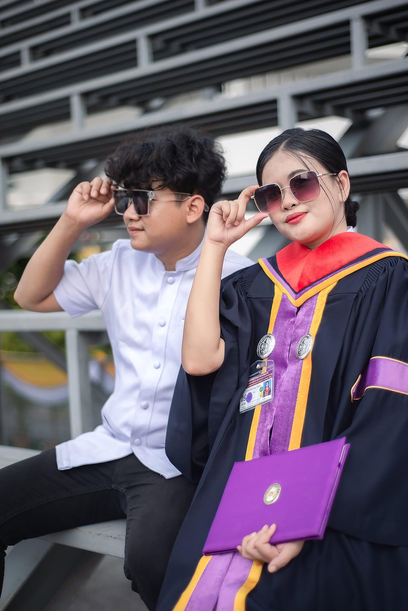 ผลงานรับปริญญา มหาวิทยาลัยราชภัฏนครราชสีมา โดย เกลือ แกง ภาพที่ 4