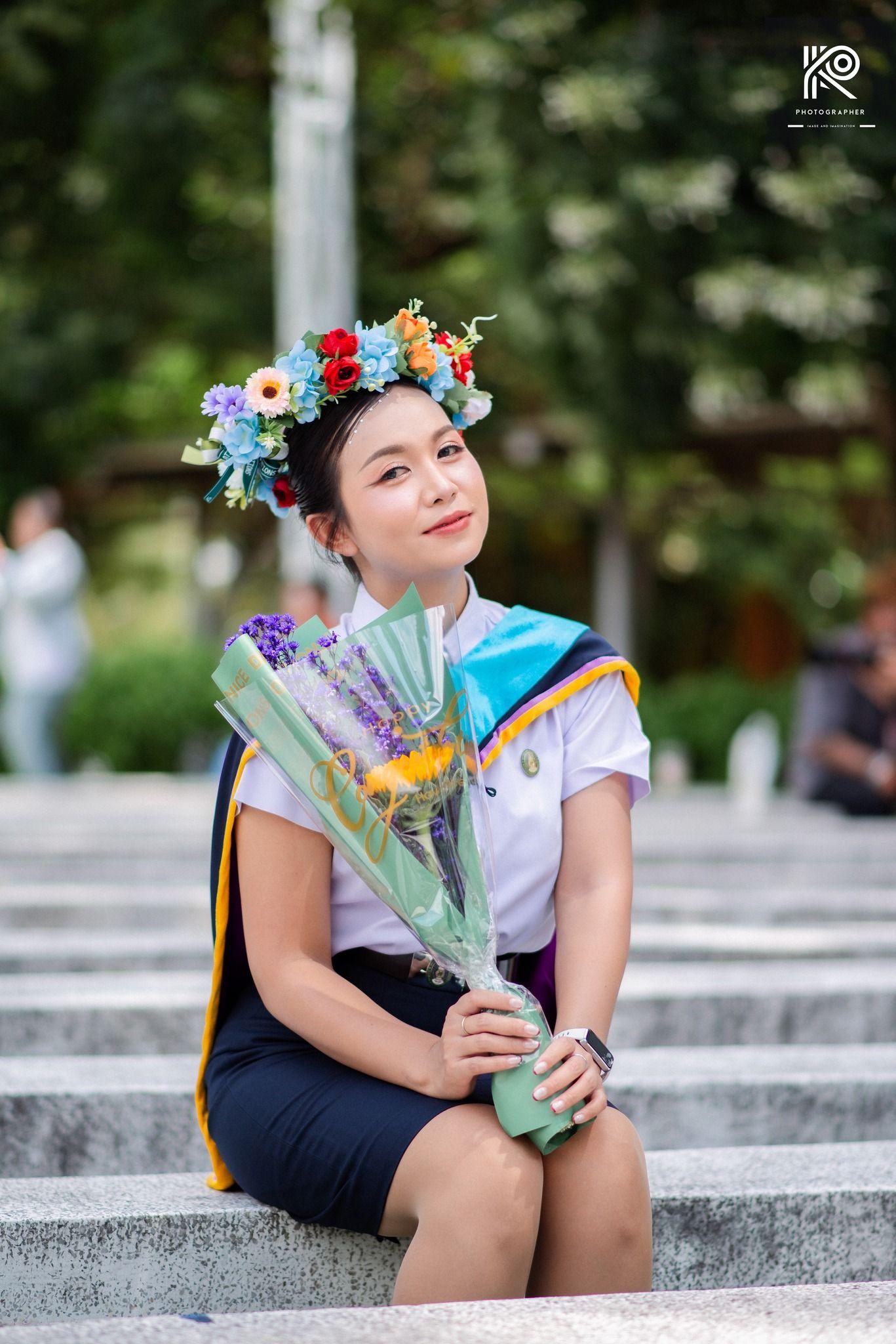 ผลงานรับปริญญา มหาวิทยาลัยราชภัฏบุรีรัมย์ โดย เกลือ แกง ภาพที่ 2