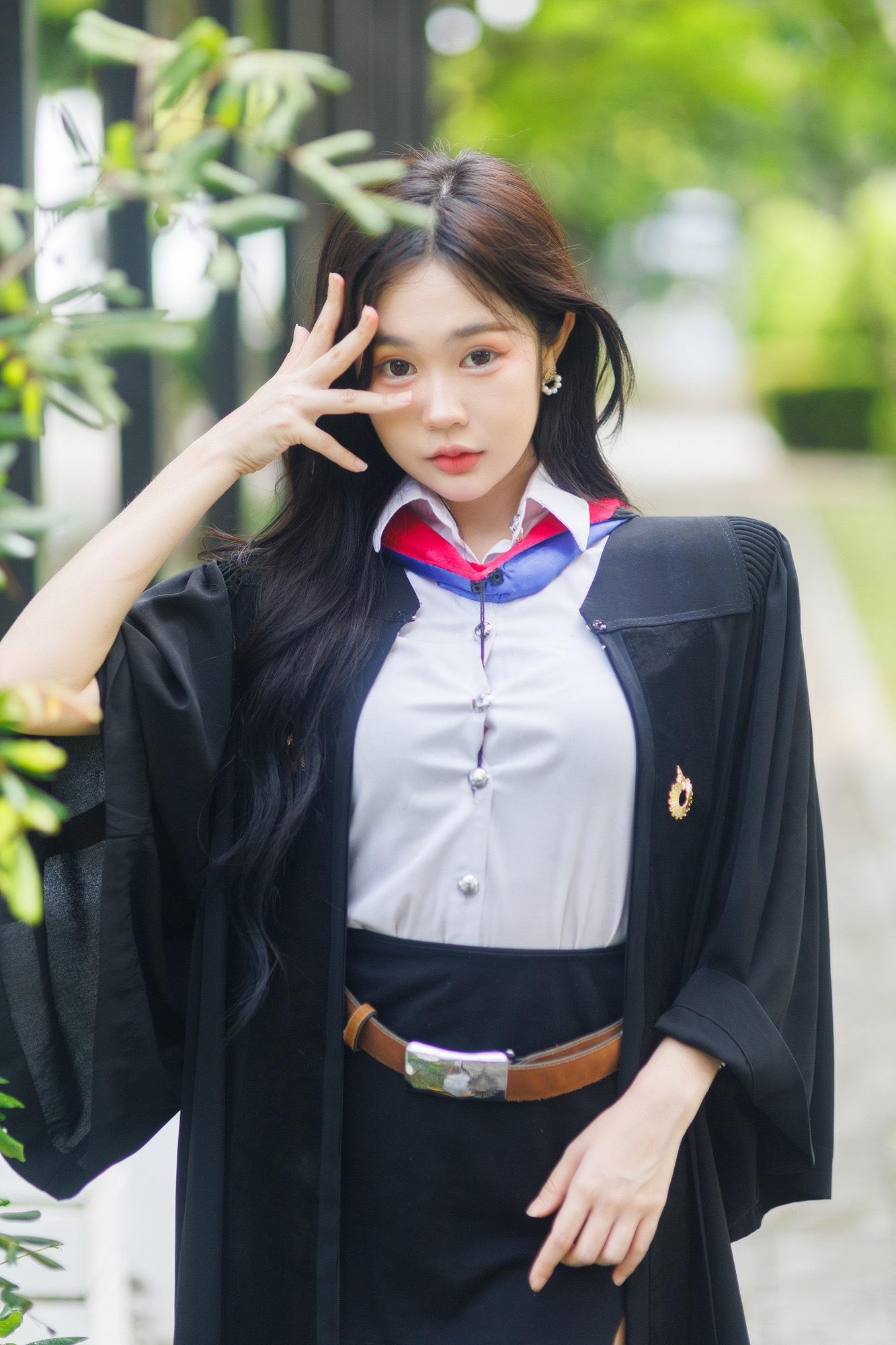 ผลงานรับปริญญา มหาวิทยาลัยรังสิต โดย la-tte ภาพที่ 15