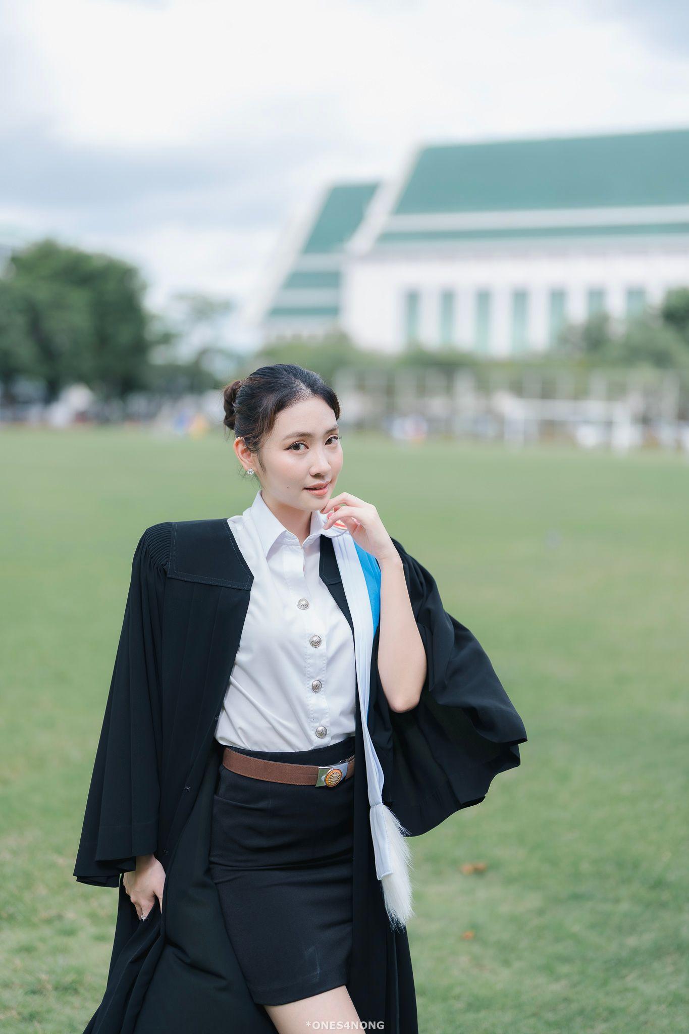 ผลงานรับปริญญา มหาวิทยาลัยธรรมศาสตร์ โดย ones4nong ภาพที่ 6
