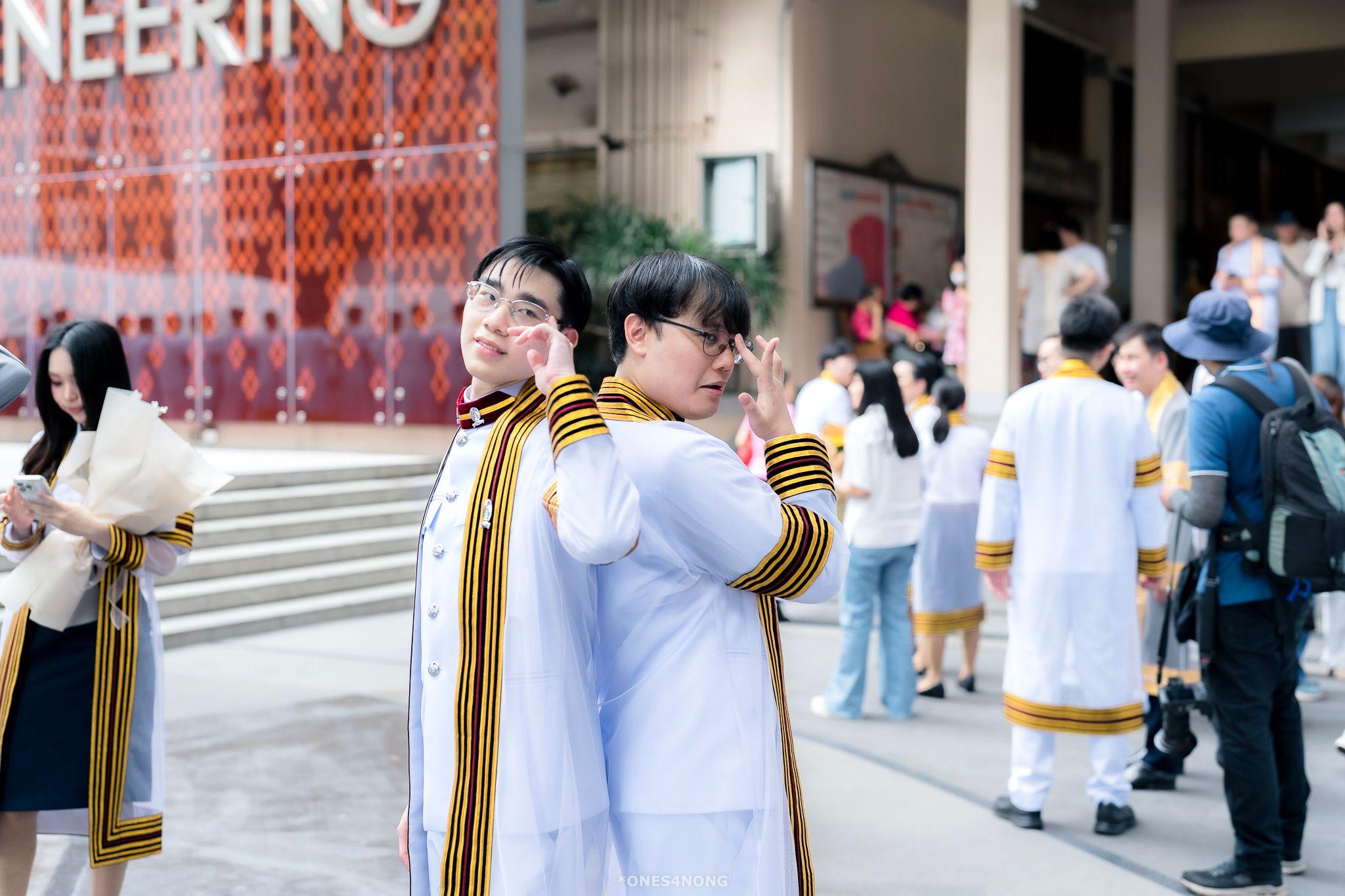 ผลงานรับปริญญา จุฬาลงกรณ์มหาวิทยาลัย โดย ones4nong ภาพที่ 13