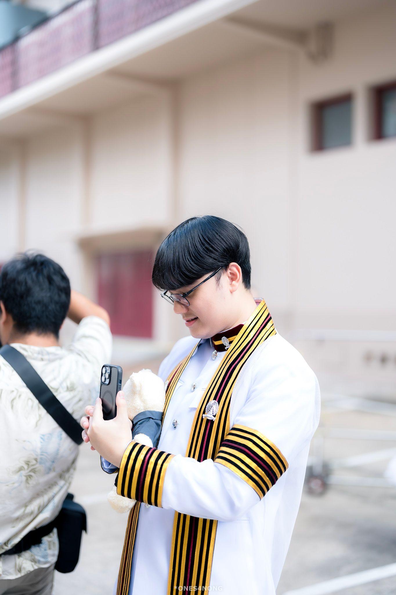 ผลงานรับปริญญา จุฬาลงกรณ์มหาวิทยาลัย โดย ones4nong ภาพที่ 8