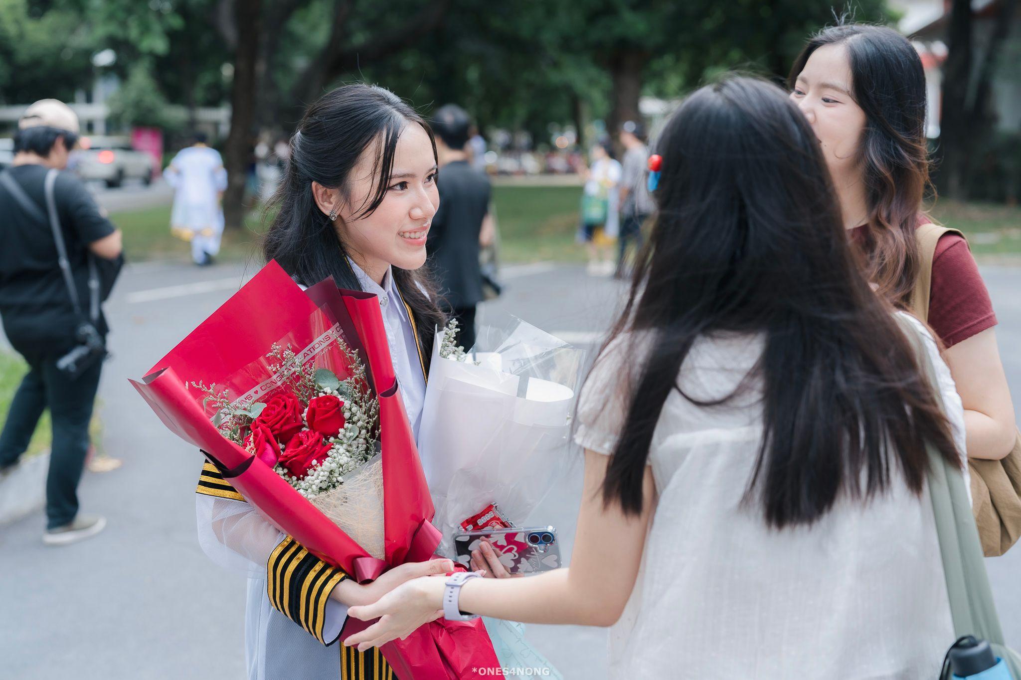 ผลงานรับปริญญา จุฬาลงกรณ์มหาวิทยาลัย โดย ones4nong ภาพที่ 17