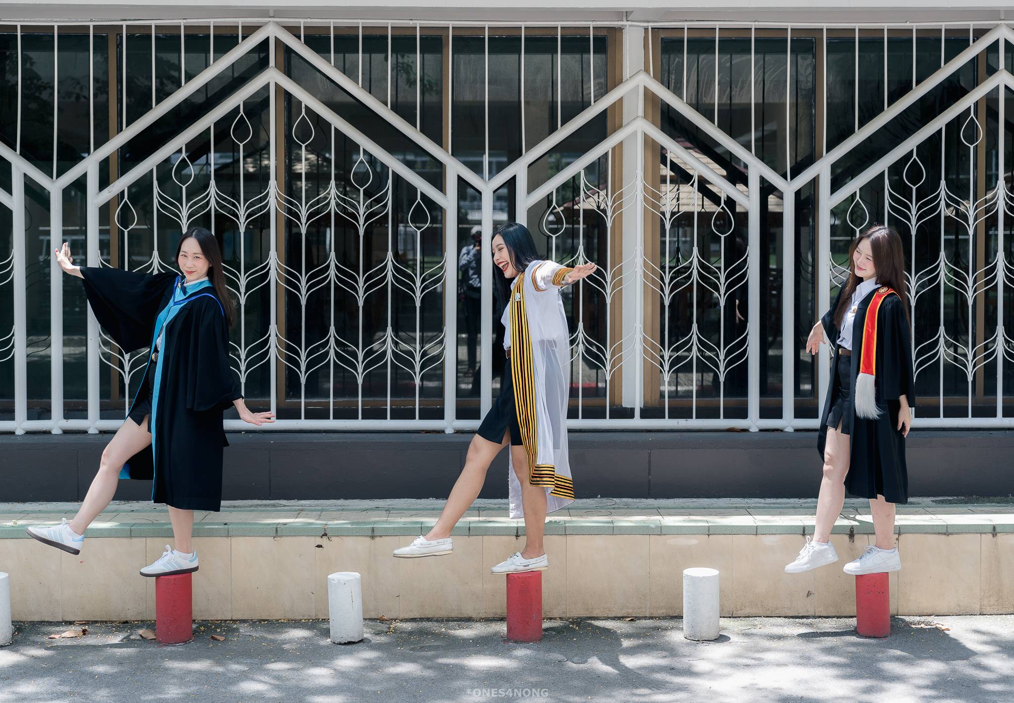 ผลงานรับปริญญา โดย ones4nong ภาพที่ 2