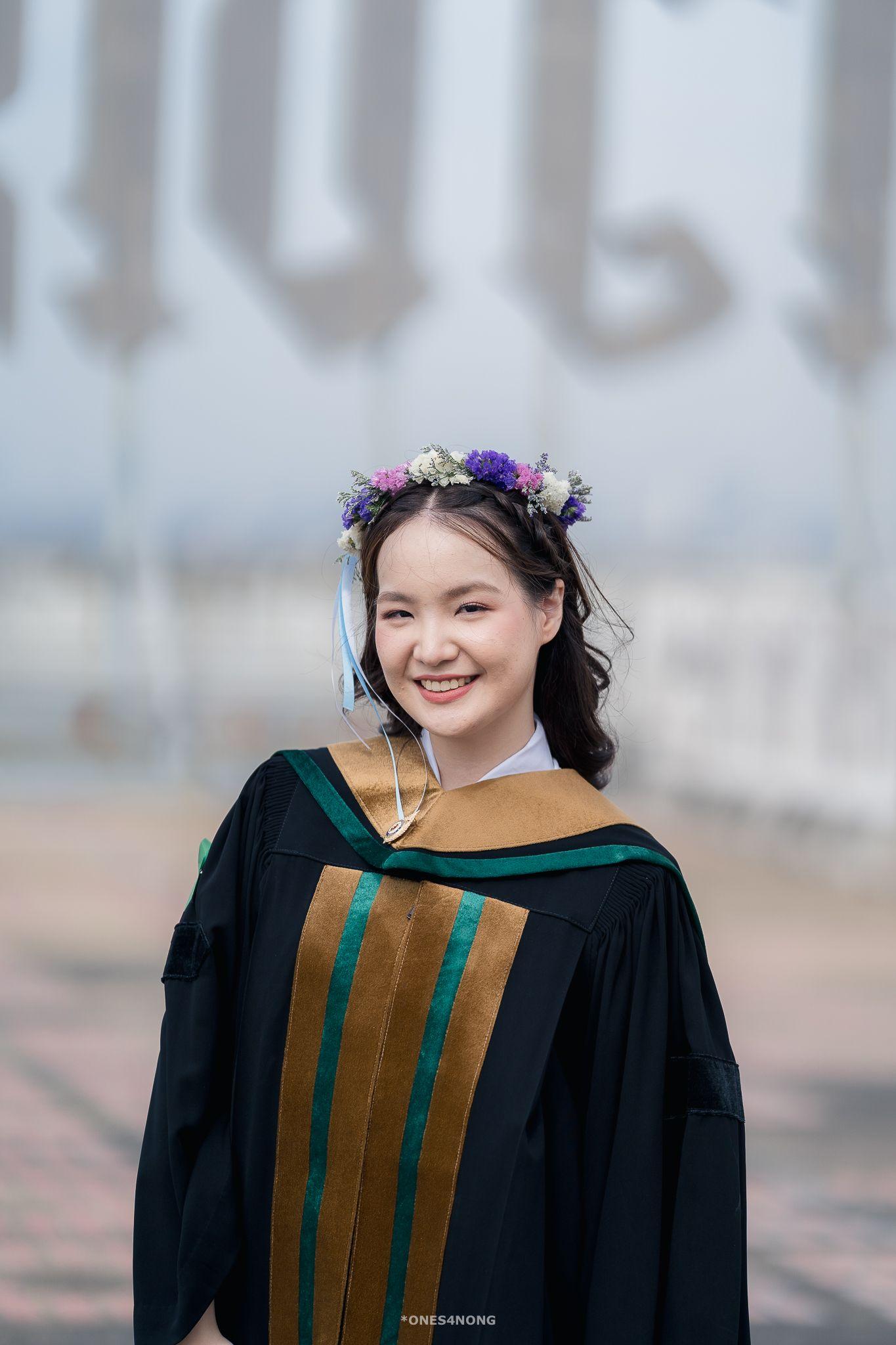 ผลงานรับปริญญา มหาวิทยาลัยสยาม โดย ones4nong ภาพที่ 10