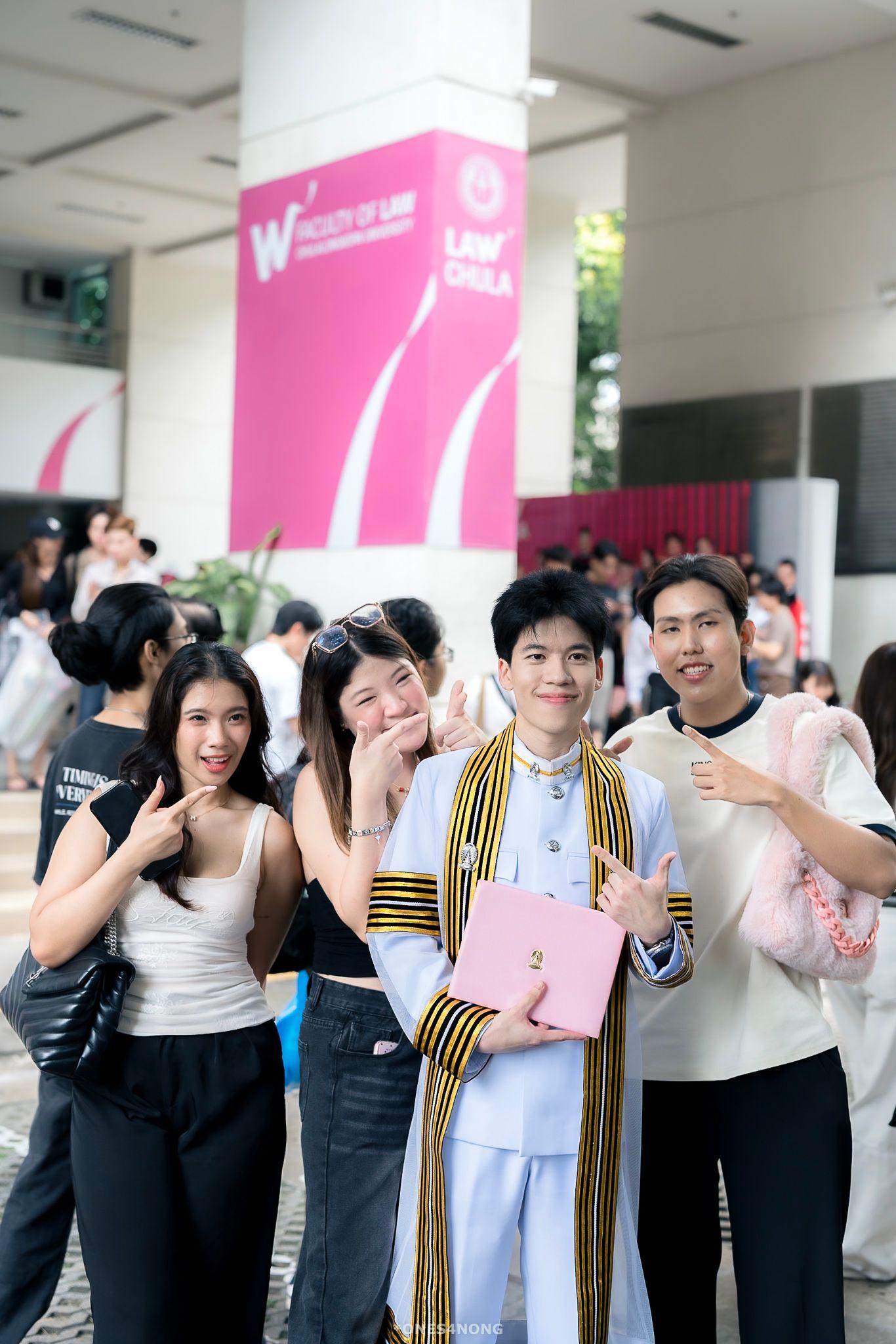 ผลงานรับปริญญา จุฬาลงกรณ์มหาวิทยาลัย โดย ones4nong ภาพที่ 11