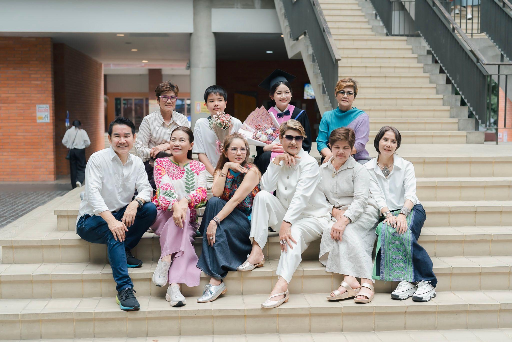 ผลงานรับปริญญา มหาวิทยาลัยมหิดล โดย ones4nong ภาพที่ 6
