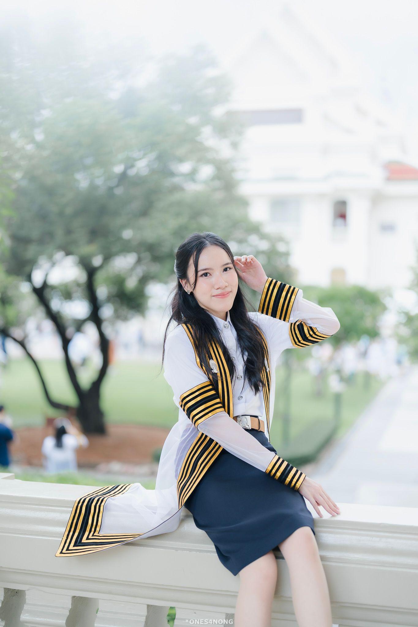 ผลงานรับปริญญา จุฬาลงกรณ์มหาวิทยาลัย โดย ones4nong ภาพที่ 1