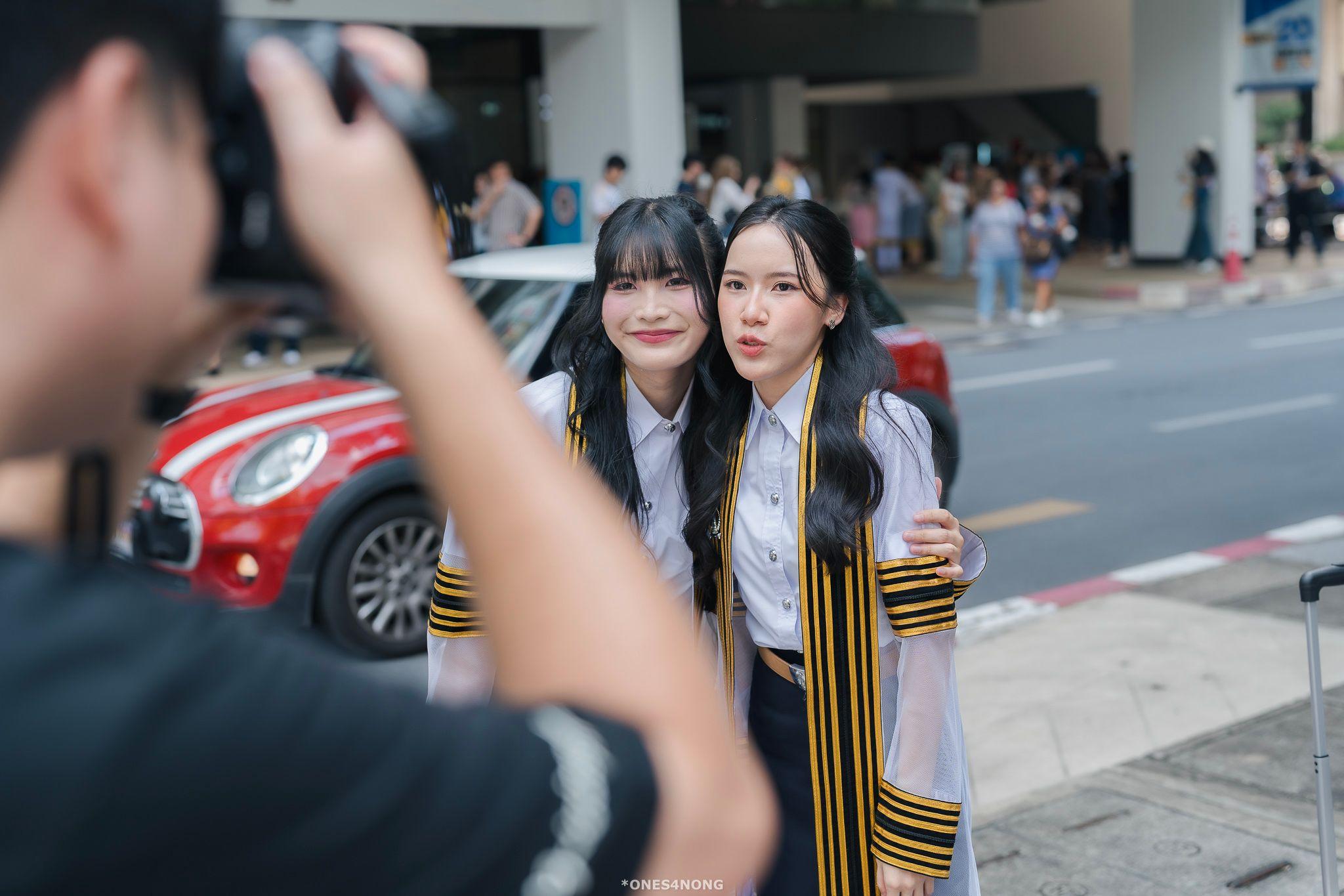 ผลงานรับปริญญา จุฬาลงกรณ์มหาวิทยาลัย โดย ones4nong ภาพที่ 4