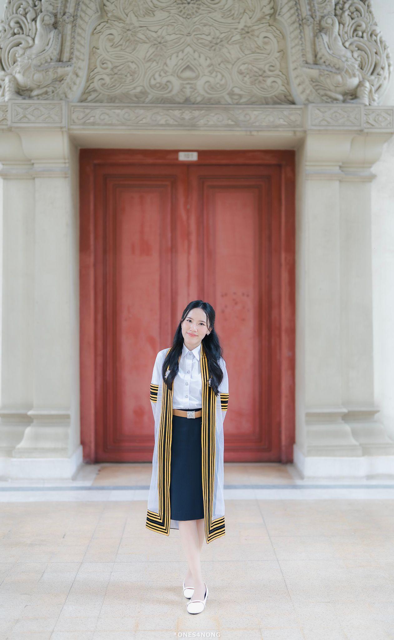 ผลงานรับปริญญา จุฬาลงกรณ์มหาวิทยาลัย โดย ones4nong ภาพที่ 2