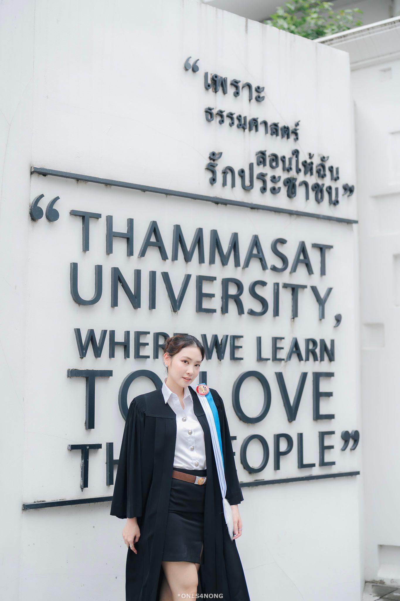 ผลงานรับปริญญา มหาวิทยาลัยธรรมศาสตร์ โดย ones4nong ภาพที่ 16