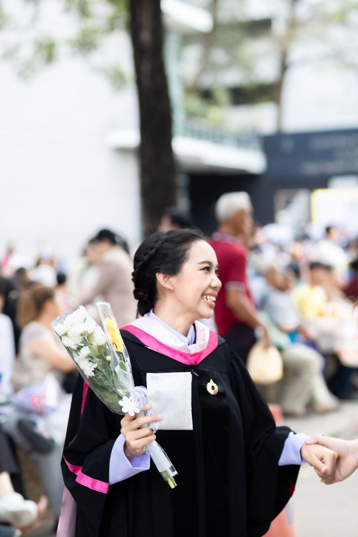 ผลงานรับปริญญา มหาวิทยาลัยรังสิต โดย NAM ภาพที่ 7