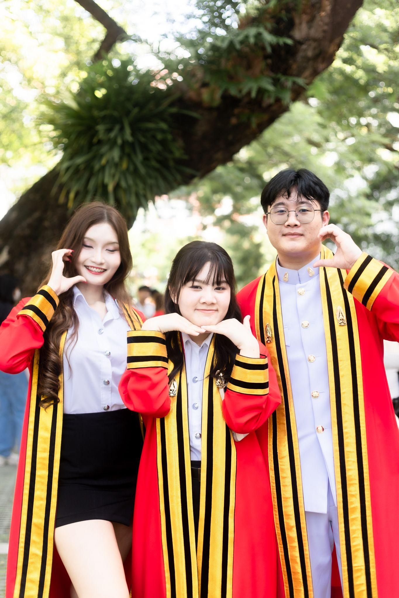 ผลงานรับปริญญา มหาวิทยาลัยเทคโนโลยีพระจอมเกล้าธนบุรี โดย NAM ภาพที่ 3