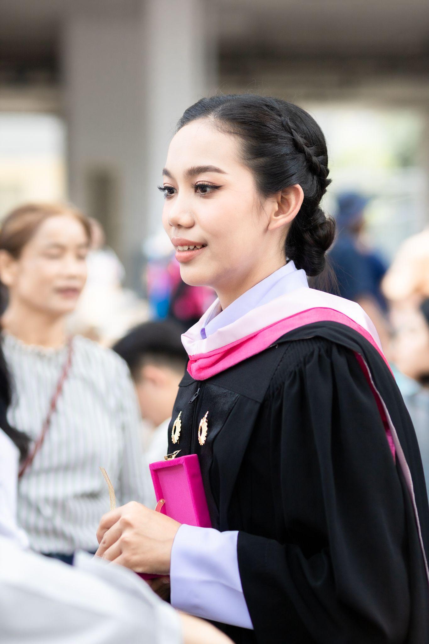 ผลงานรับปริญญา มหาวิทยาลัยรังสิต โดย NAM ภาพที่ 8