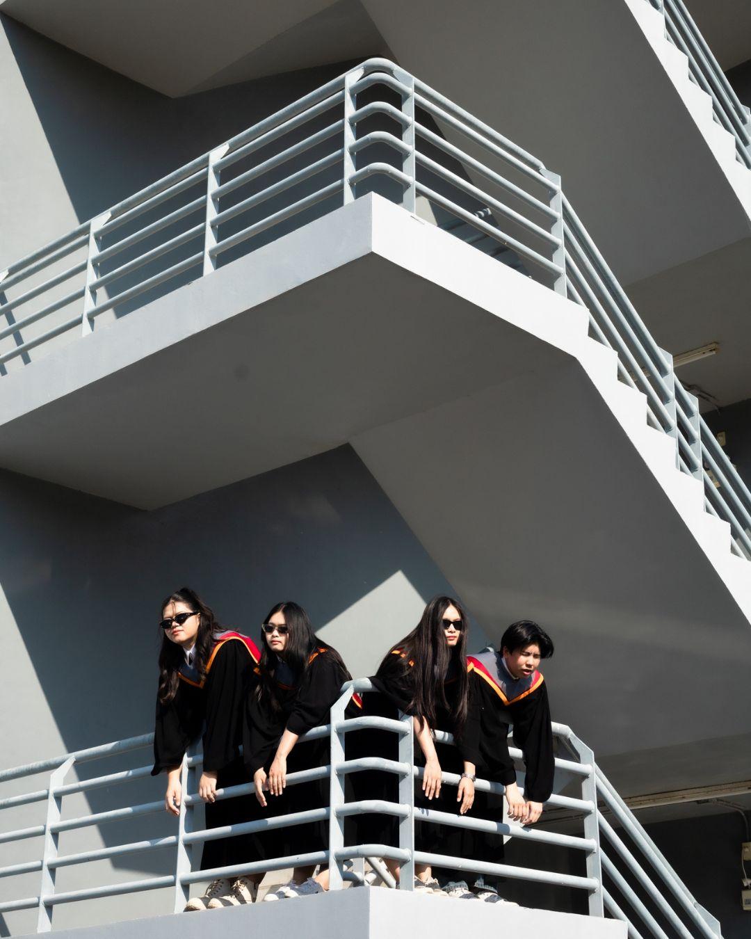ผลงานรับปริญญา มหาวิทยาลัยบูรพา โดย NAM ภาพที่ 1