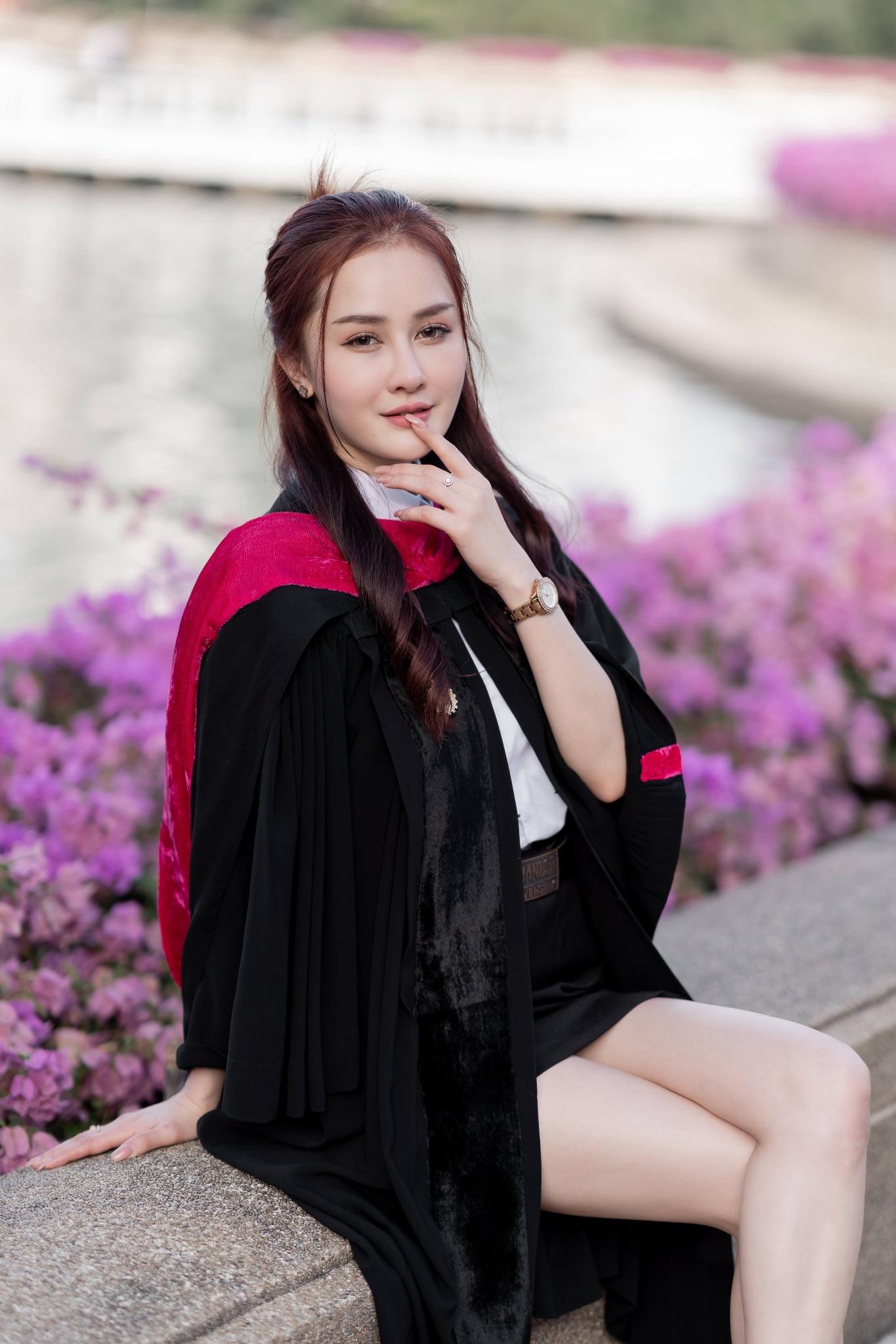 ผลงานรับปริญญา โดย Lookchin Photographer ภาพที่ 20