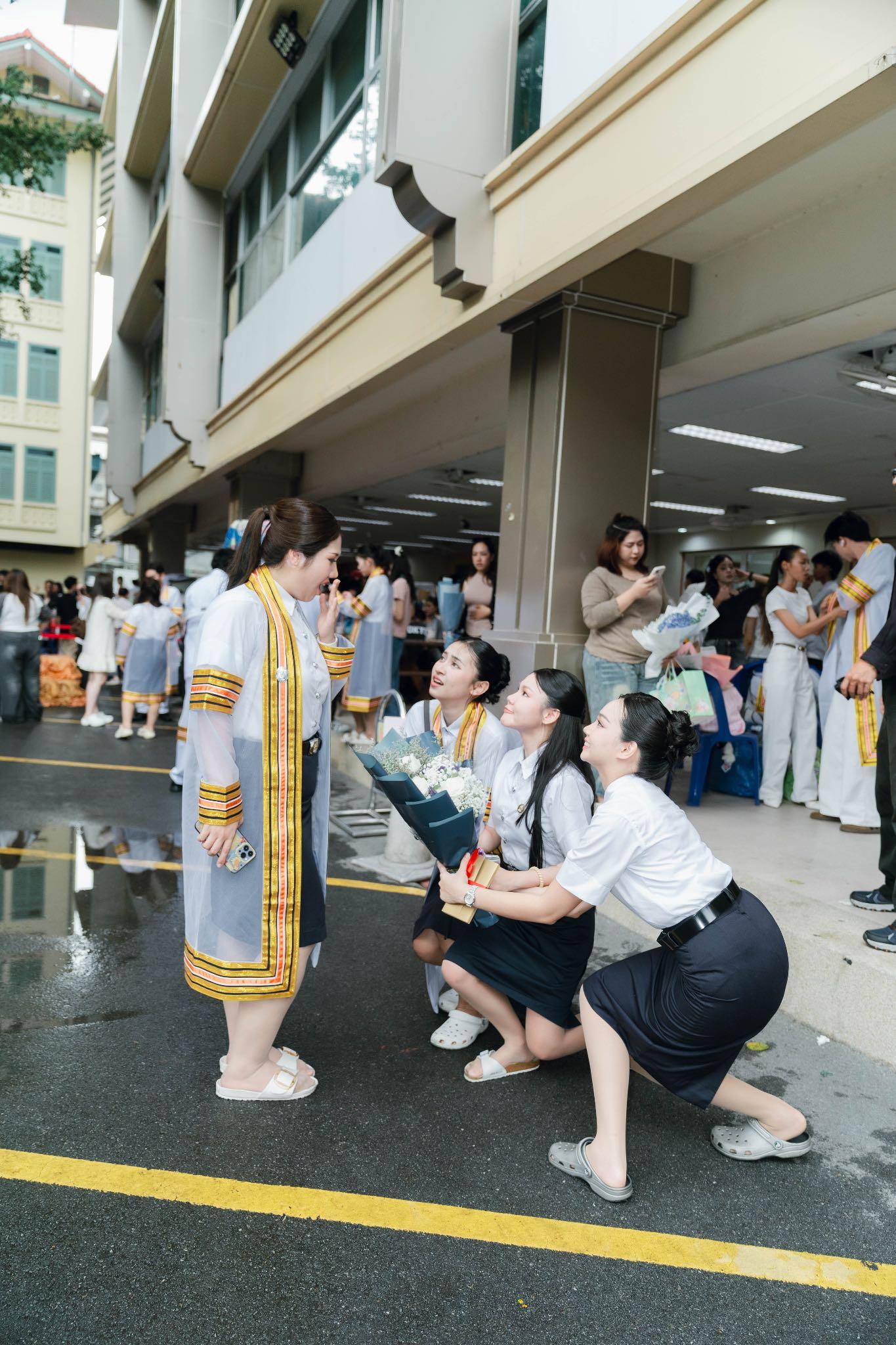 ผลงานรับปริญญา โดย Lookchin Photographer ภาพที่ 14