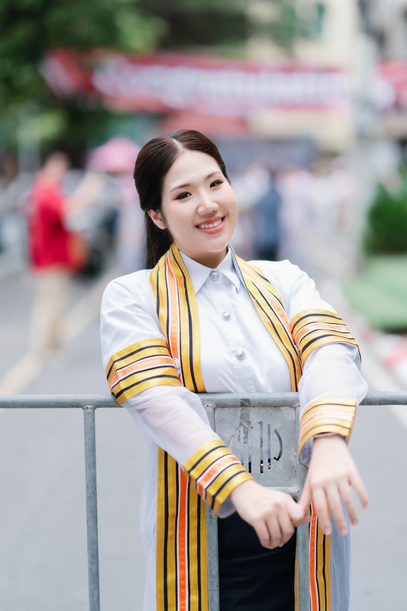 ผลงานรับปริญญา โดย Lookchin Photographer ภาพที่ 1