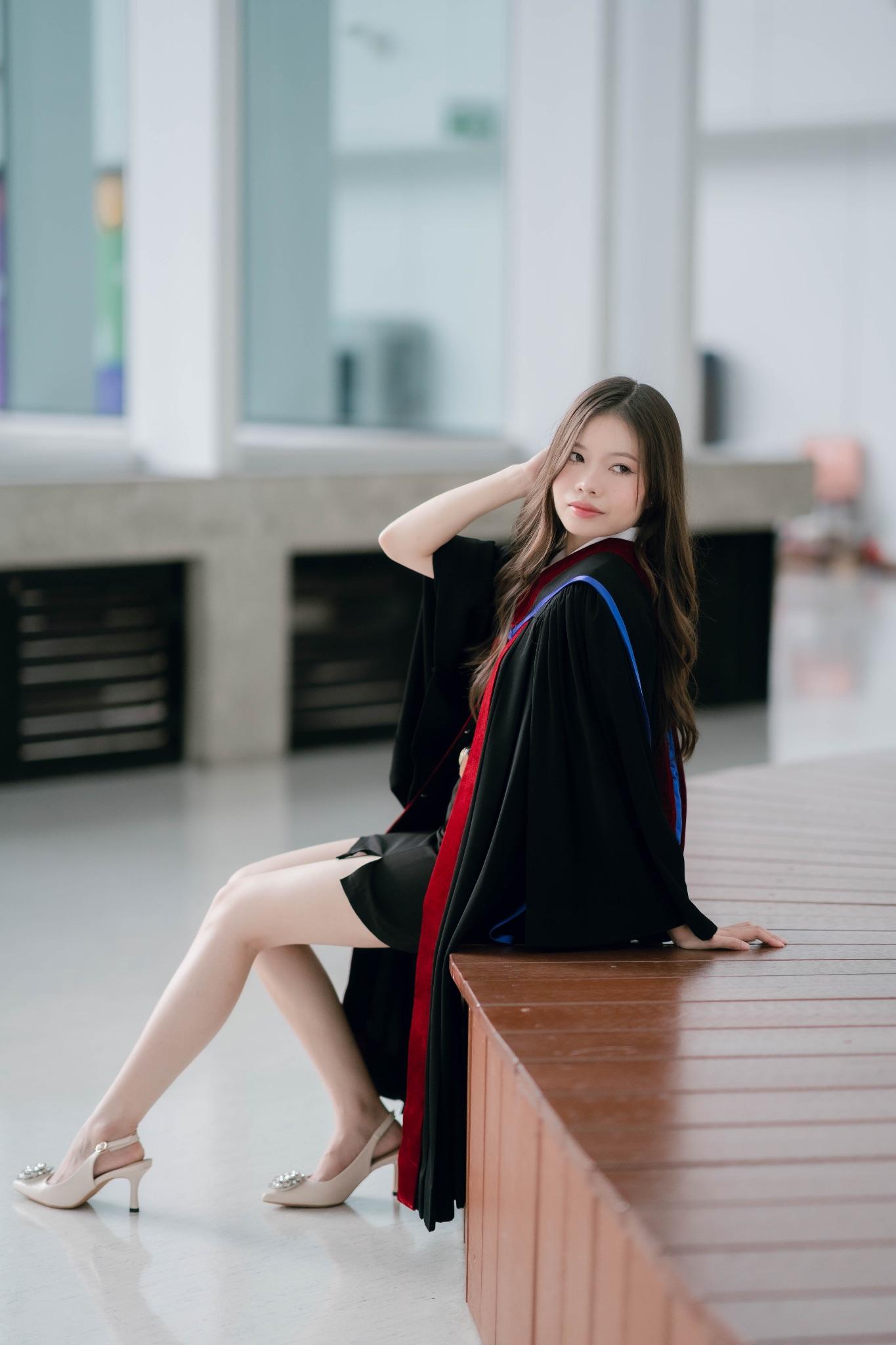 ผลงานรับปริญญา โดย Lookchin Photographer ภาพที่ 2