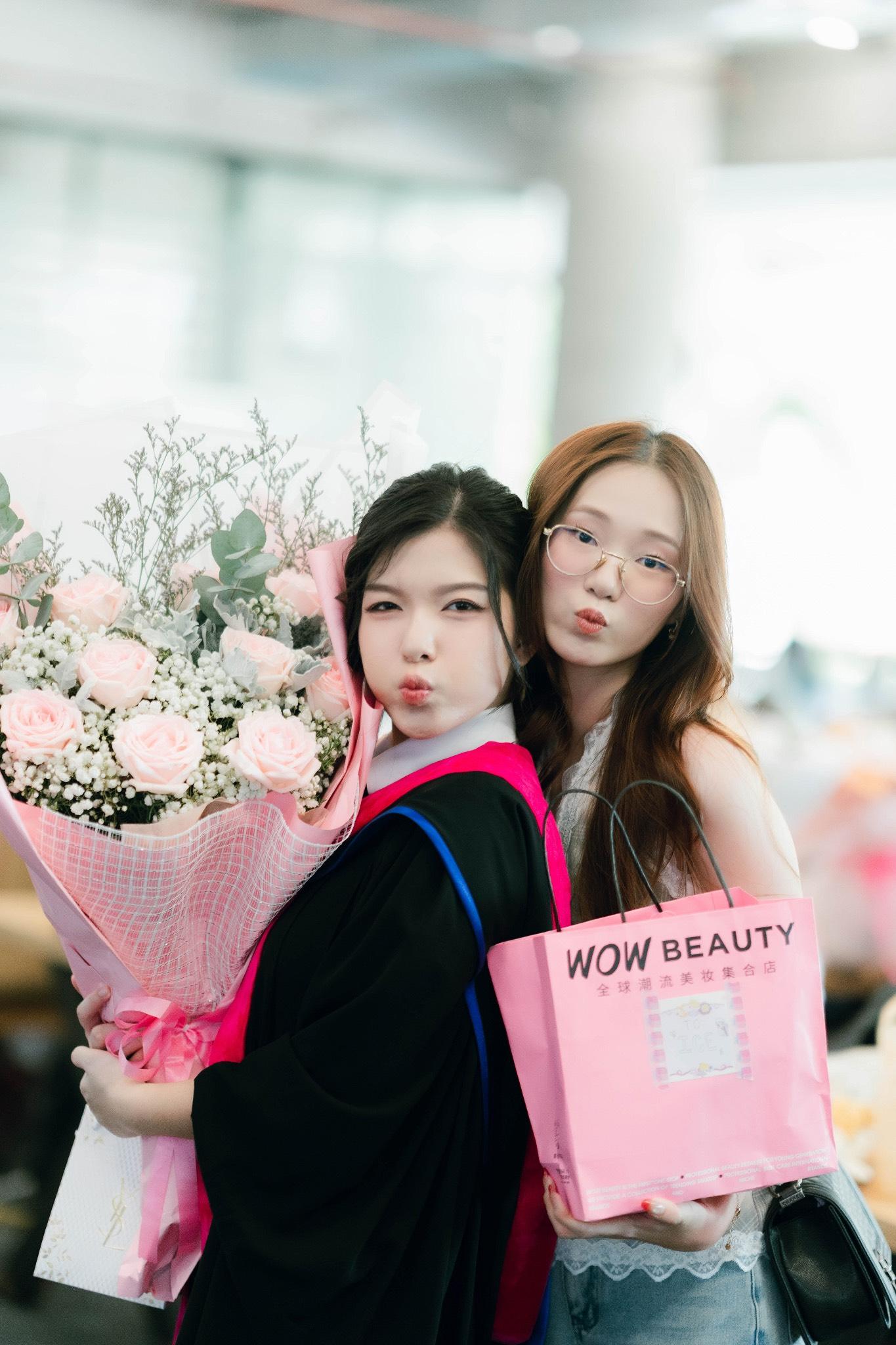 ผลงานรับปริญญา โดย Lookchin Photographer ภาพที่ 6