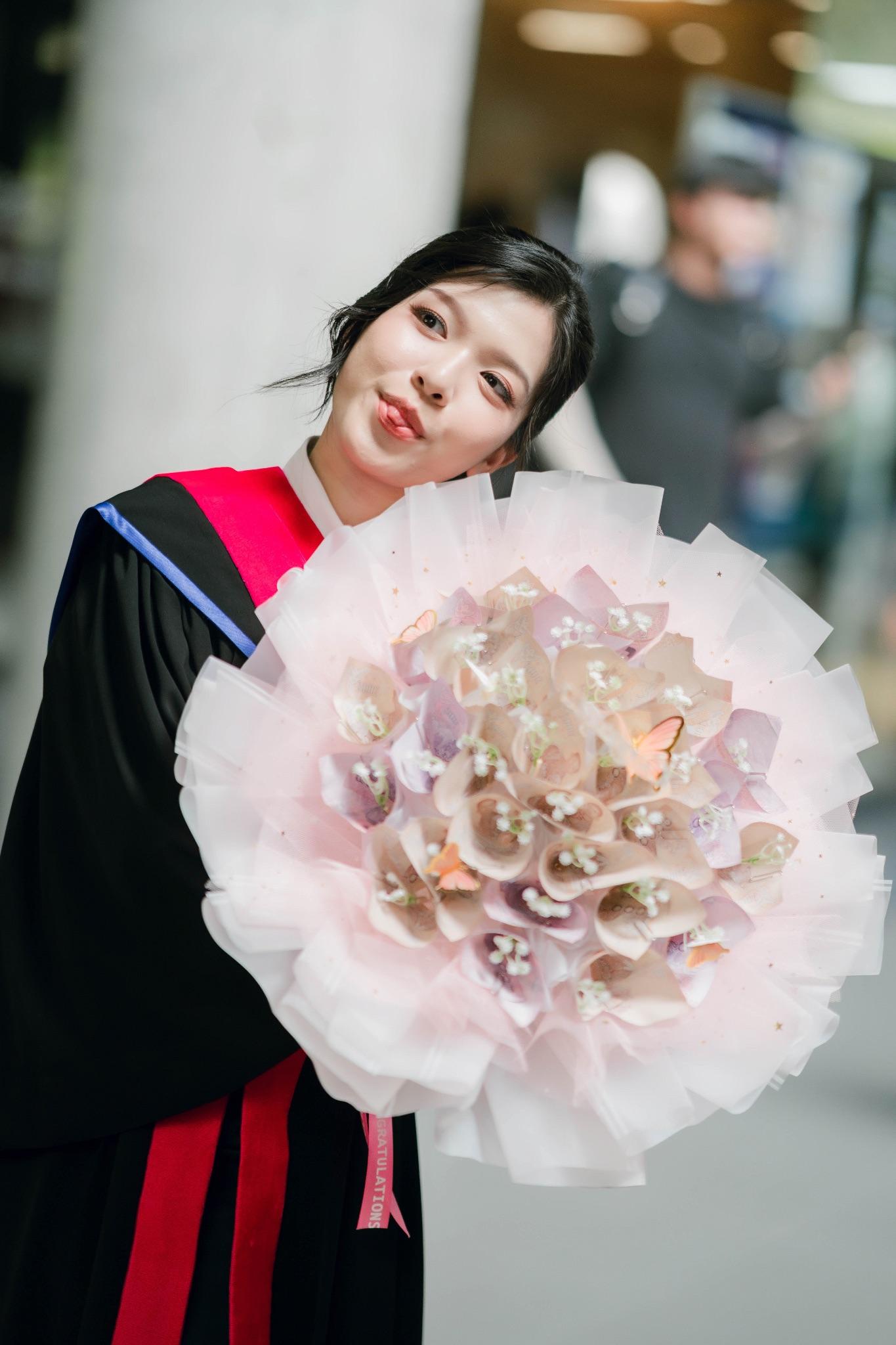 ผลงานรับปริญญา โดย Lookchin Photographer ภาพที่ 14