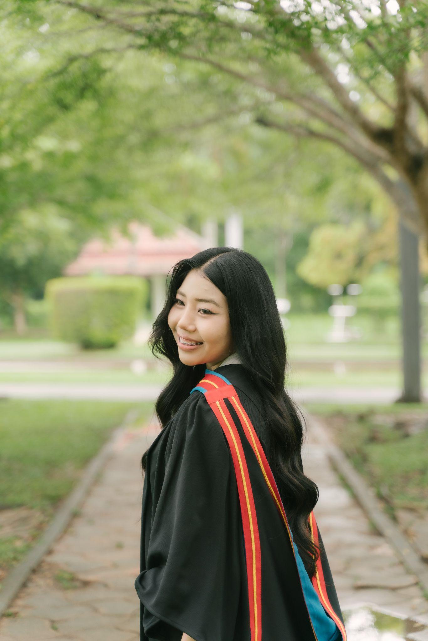ผลงานรับปริญญา มหาวิทยาลัยสงขลานครินทร์ โดย AtikomS. ภาพที่ 4