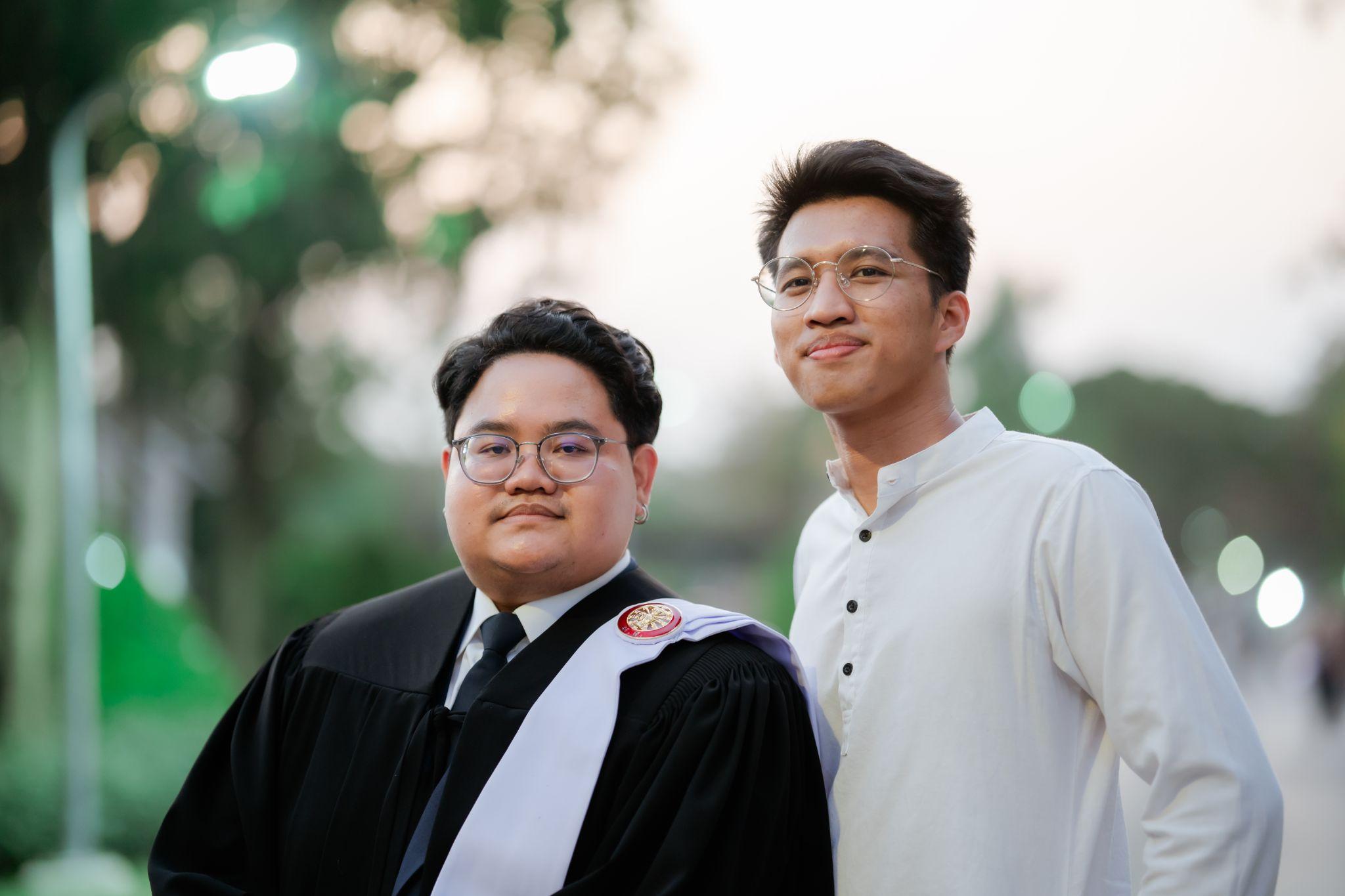 ผลงานรับปริญญา มหาวิทยาลัยธรรมศาสตร์ โดย Ardy Cinematic ภาพที่ 12