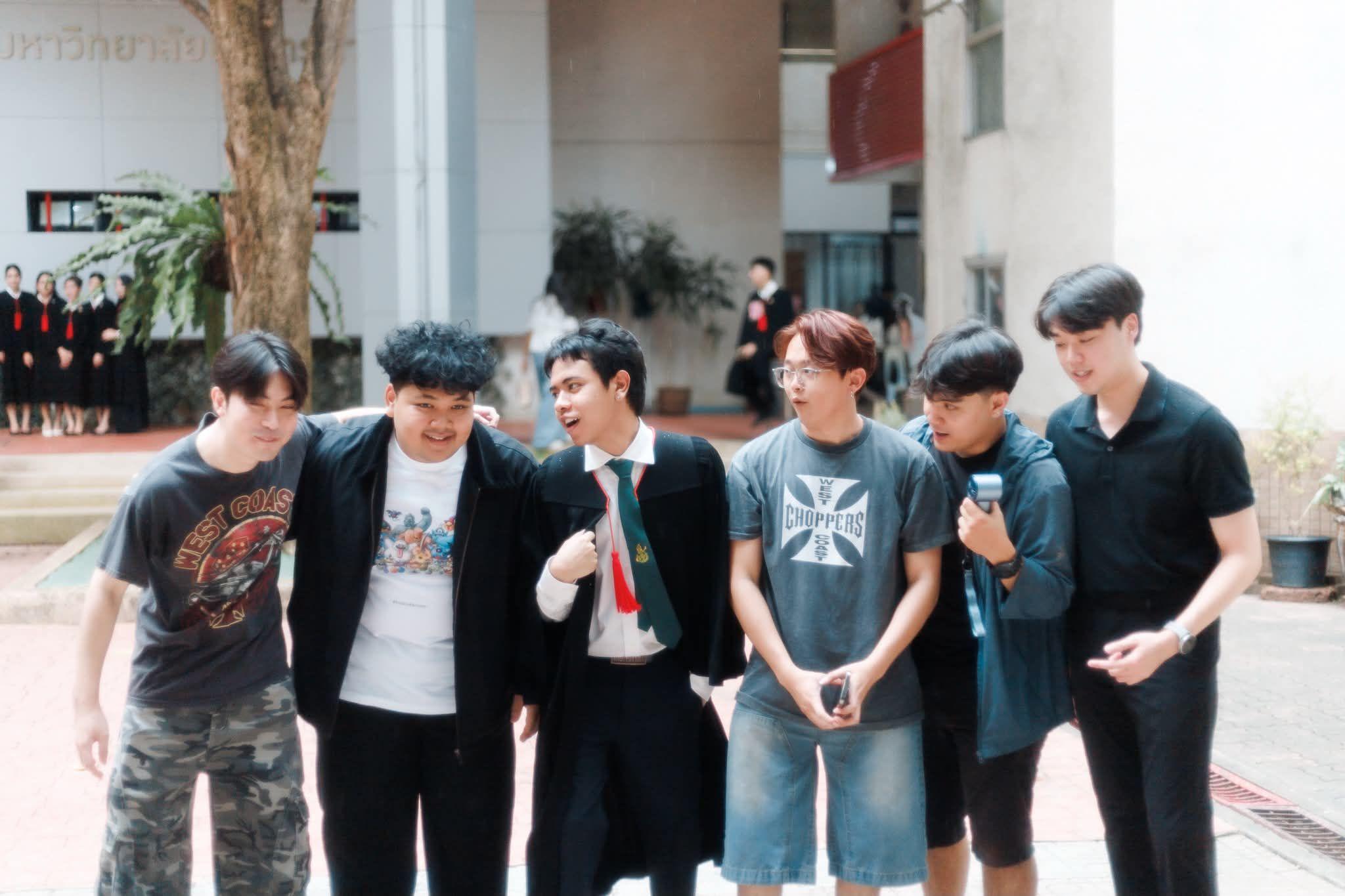 ผลงานรับปริญญา มหาวิทยาลัยเกษตรศาสตร์ โดย Joto_Album ภาพที่ 6