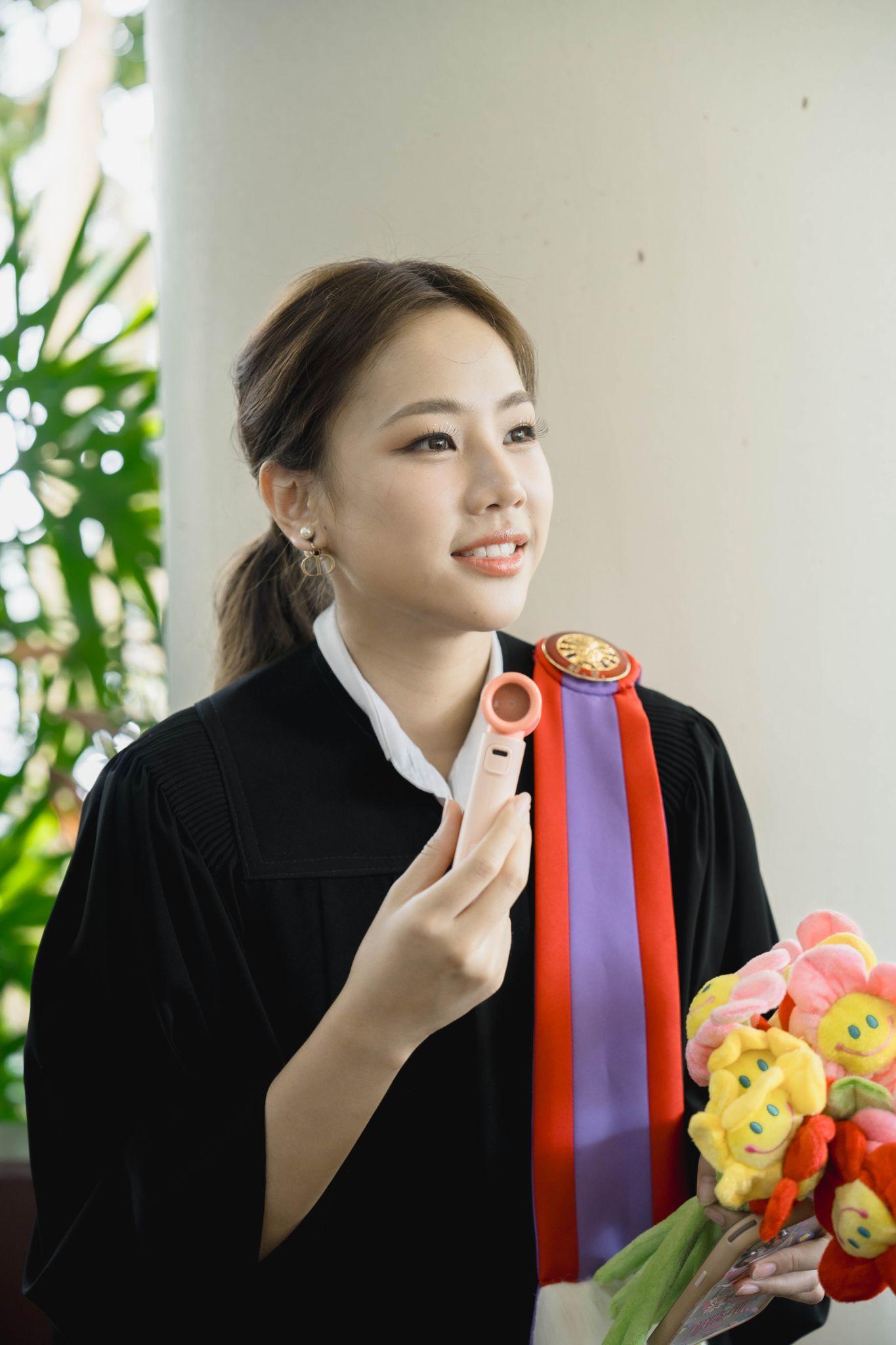 ผลงานรับปริญญา มหาวิทยาลัยธรรมศาสตร์ โดย KM.PhotoStudio ภาพที่ 13