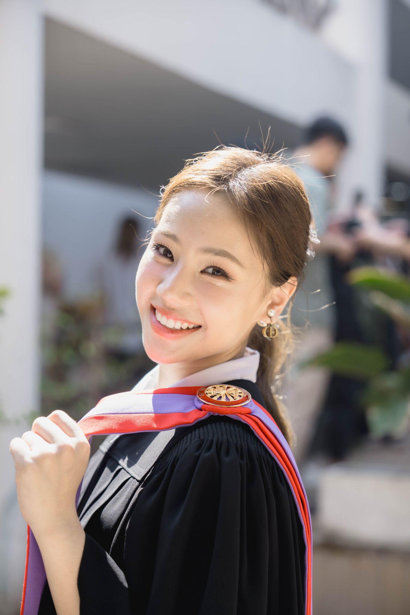 ผลงานรับปริญญา มหาวิทยาลัยธรรมศาสตร์ โดย KM.PhotoStudio ภาพที่ 18
