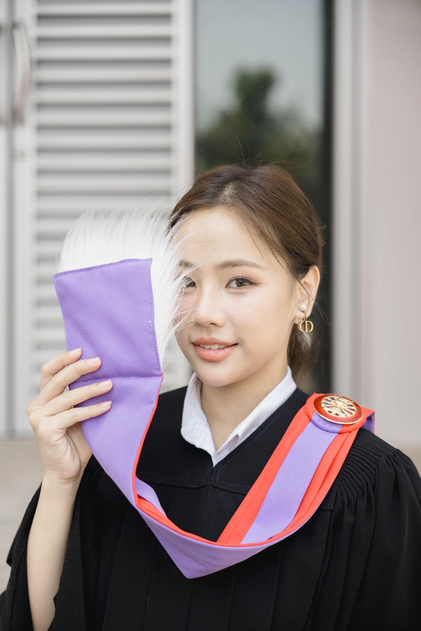 ผลงานรับปริญญา มหาวิทยาลัยธรรมศาสตร์ โดย KM.PhotoStudio ภาพที่ 8