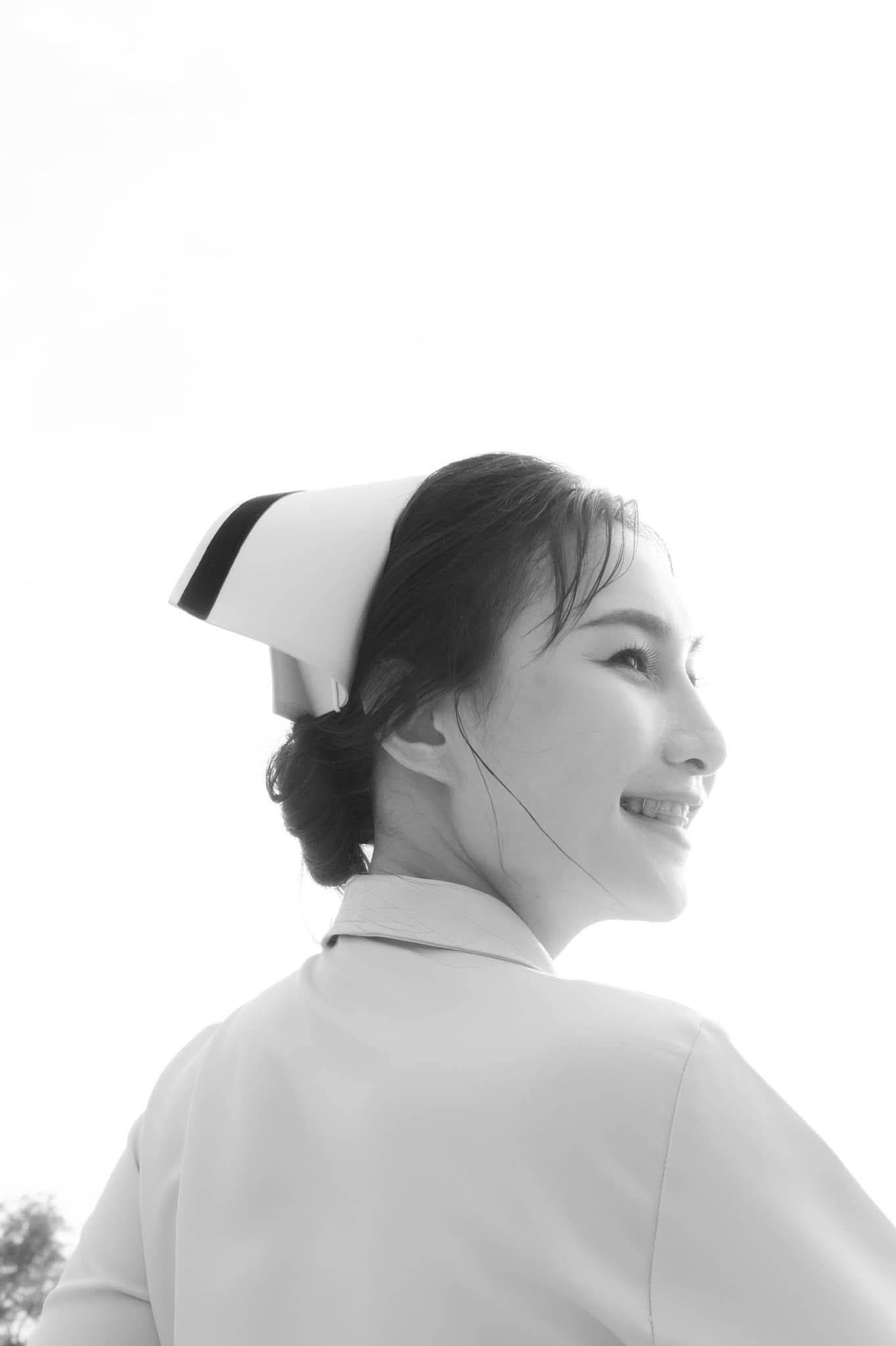 ผลงานรับปริญญา มหาวิทยาลัยวงษ์ชวลิตกุล โดย MIOzO ภาพที่ 19