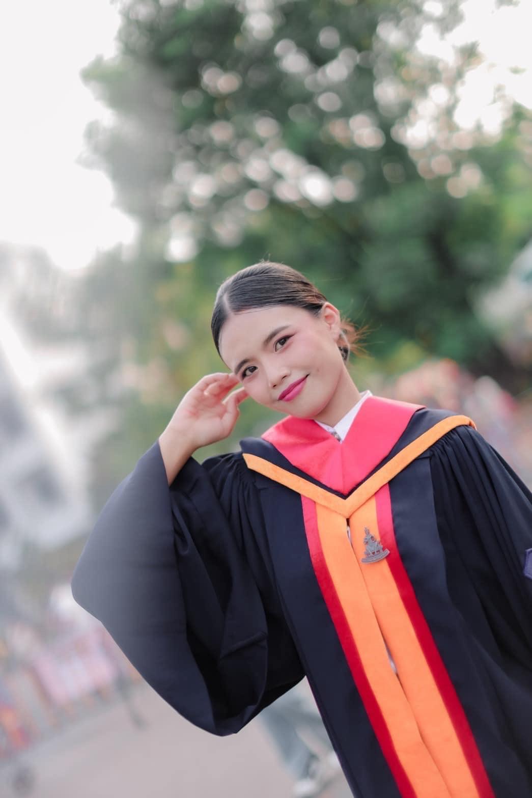 ผลงานรับปริญญา โดย Captain Studio ภาพที่ 13
