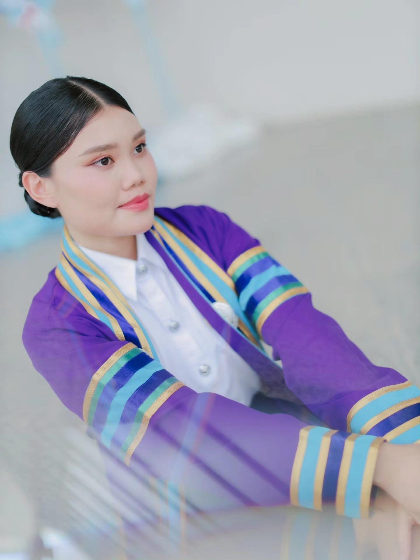 ผลงานรับปริญญา โดย Captain Studio ภาพที่ 9