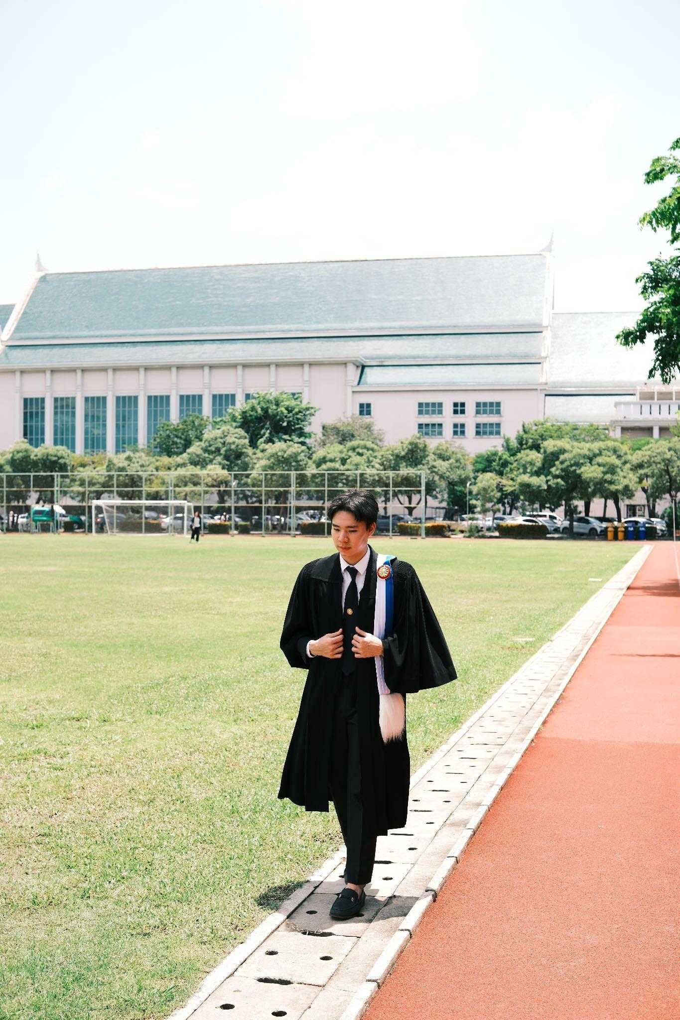 ผลงานรับปริญญา มหาวิทยาลัยธรรมศาสตร์ โดย Akeanan Photo ภาพที่ 8