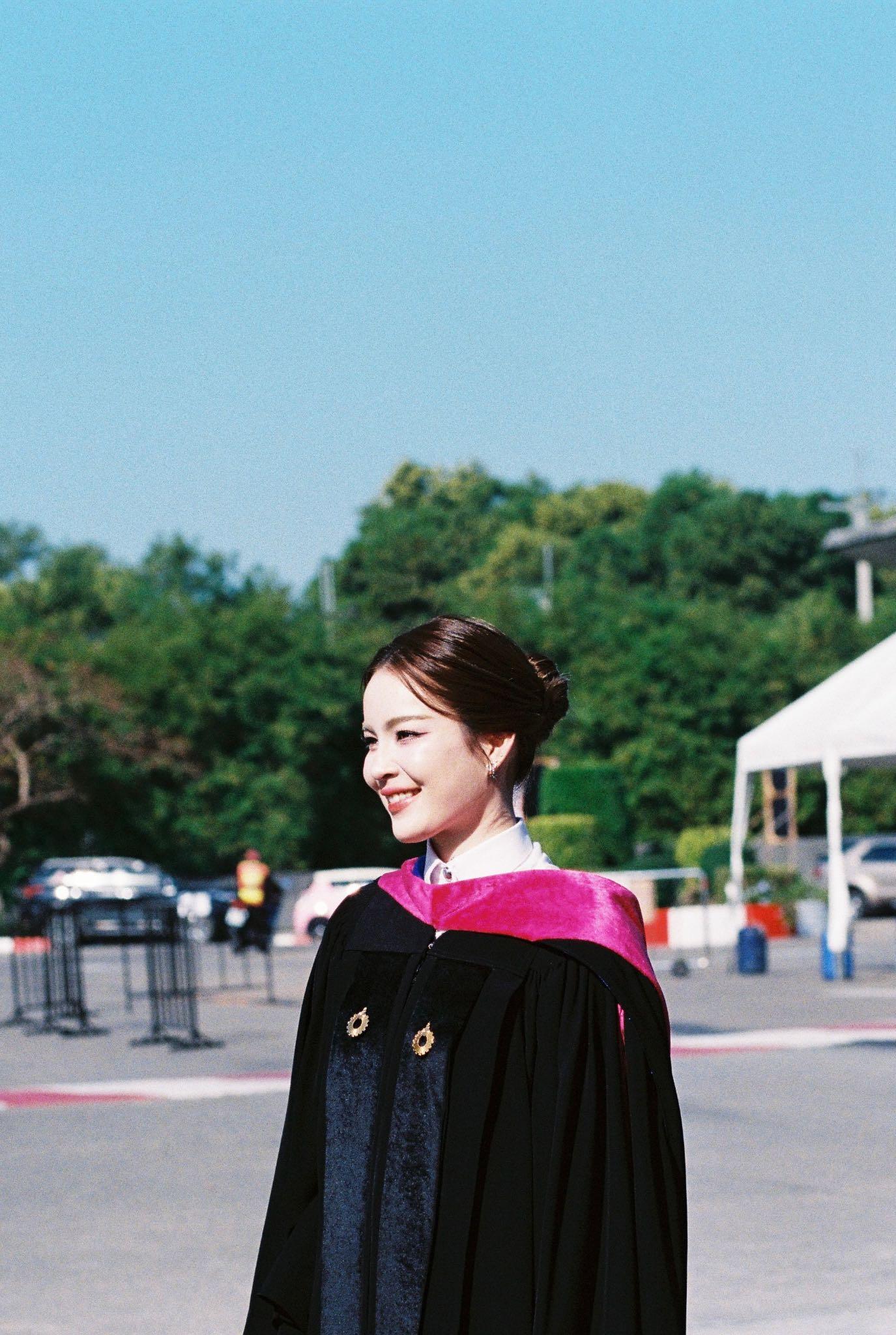 ผลงานรับปริญญา มหาวิทยาลัยรังสิต โดย Akeanan Photo ภาพที่ 12