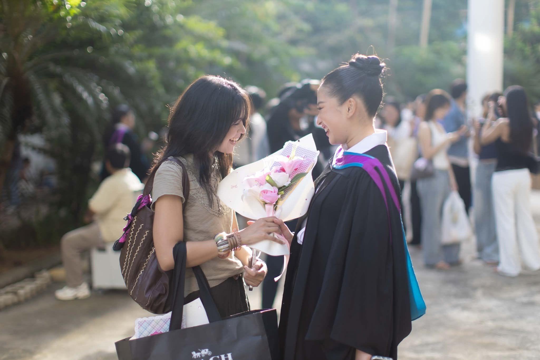 ผลงานรับปริญญา โดย Sky Photo ภาพที่ 3
