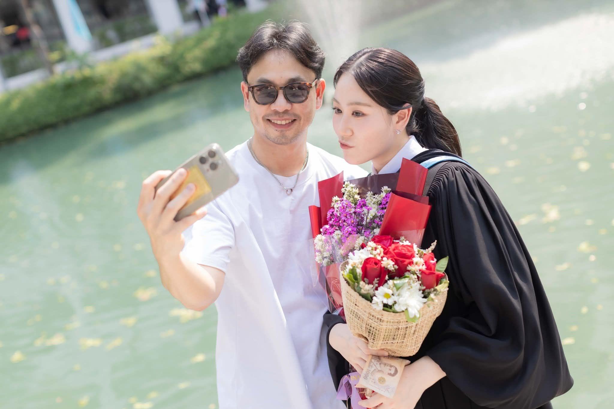 ผลงานรับปริญญา มหาวิทยาลัยศิลปากร โดย Sky Photo ภาพที่ 11