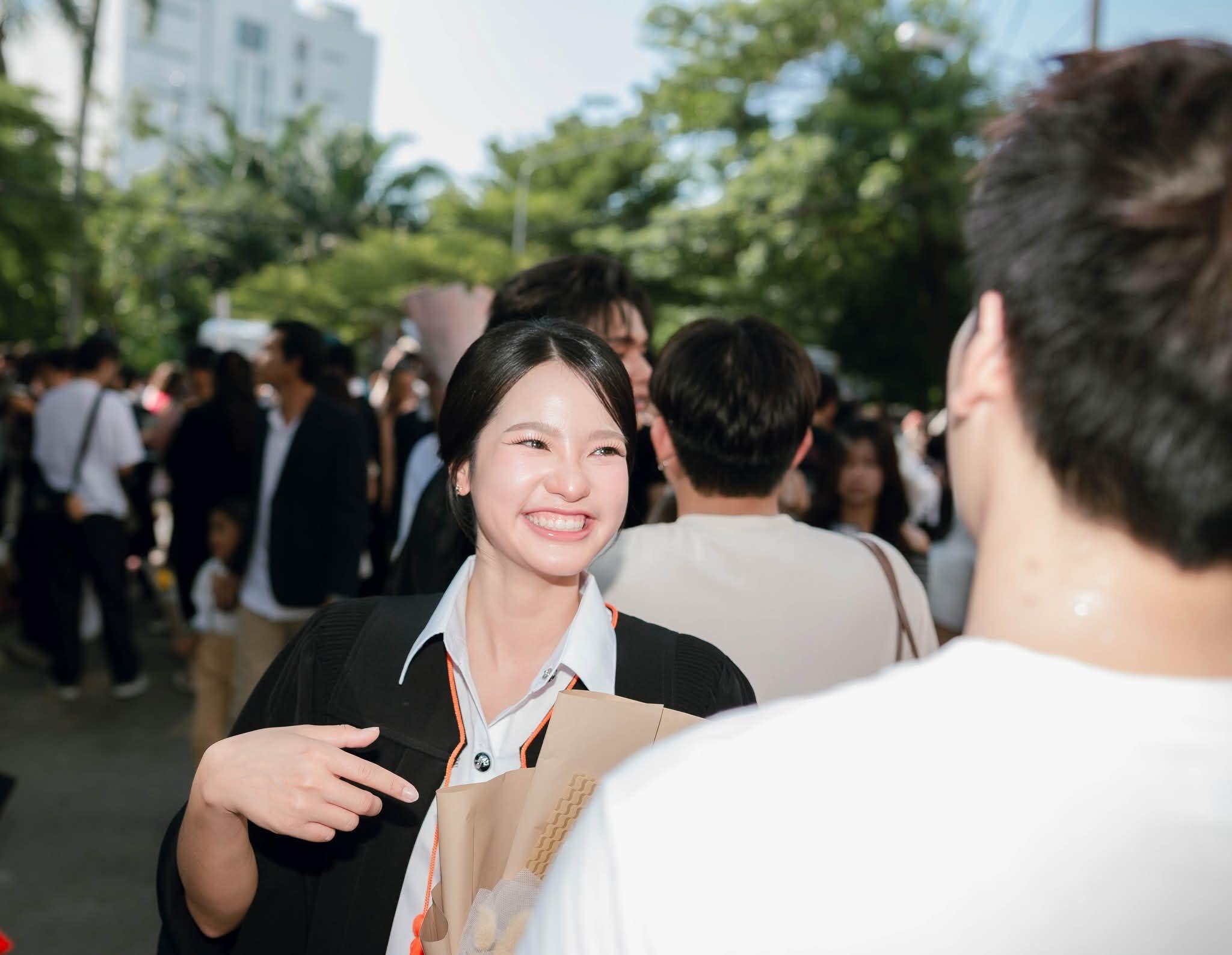 ผลงานรับปริญญา มหาวิทยาลัยเกษตรศาสตร์ โดย Sky Photo ภาพที่ 1